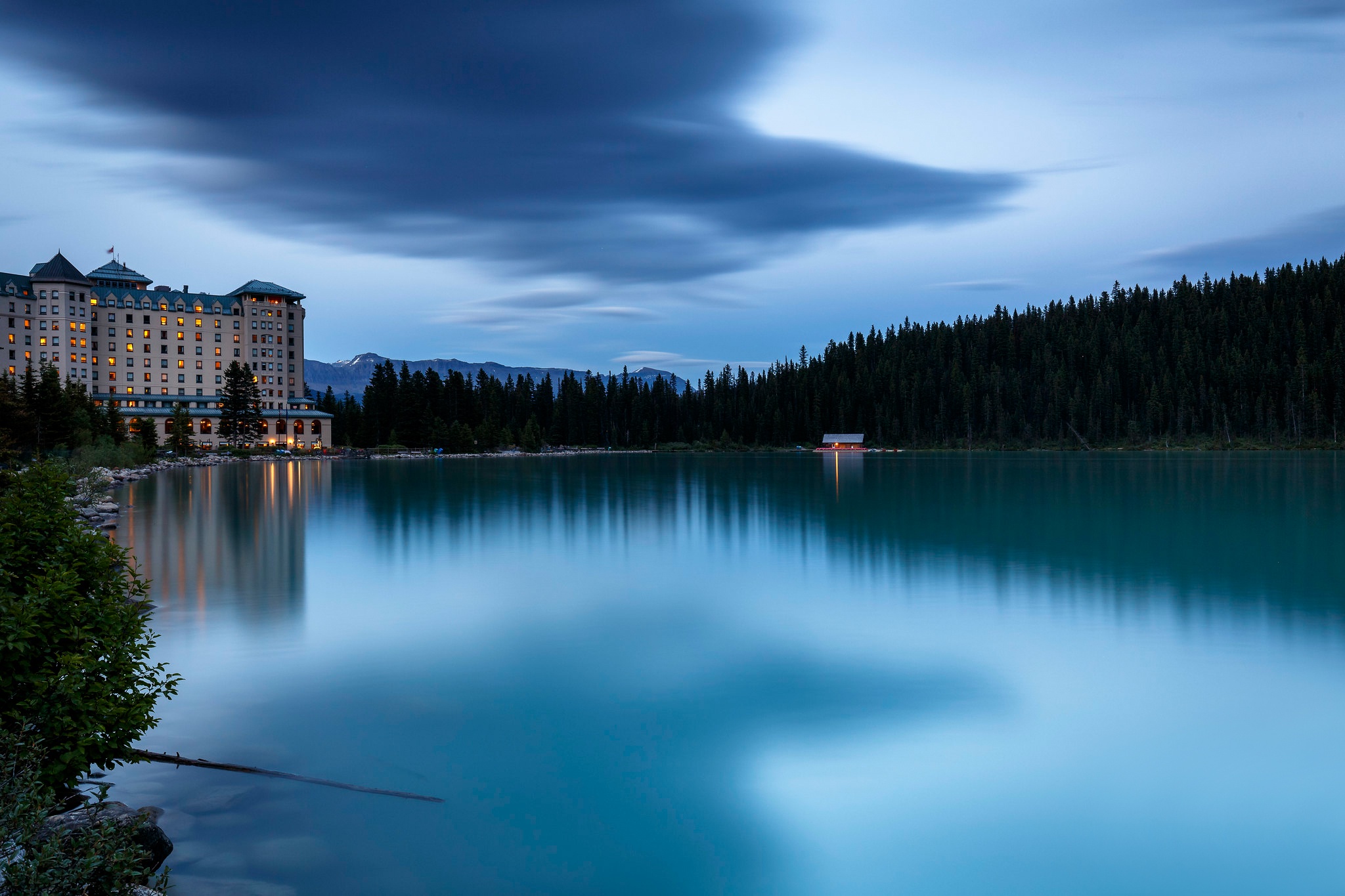 lake, photography, alberta, building, canada, forest, hotel, lake louise, lakes Full HD