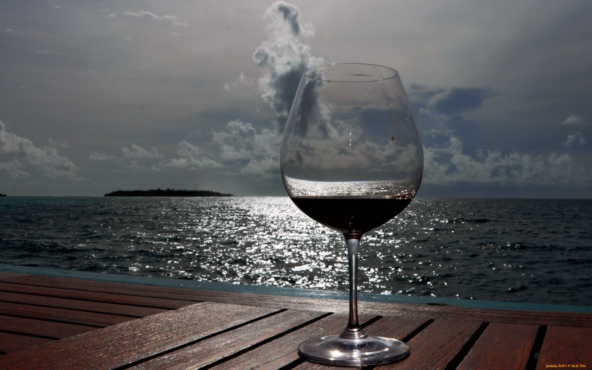 Вино и море