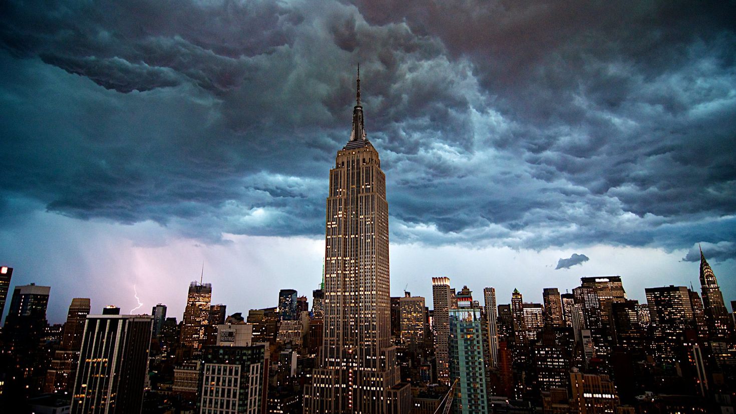 Нью Йорк Empire State building