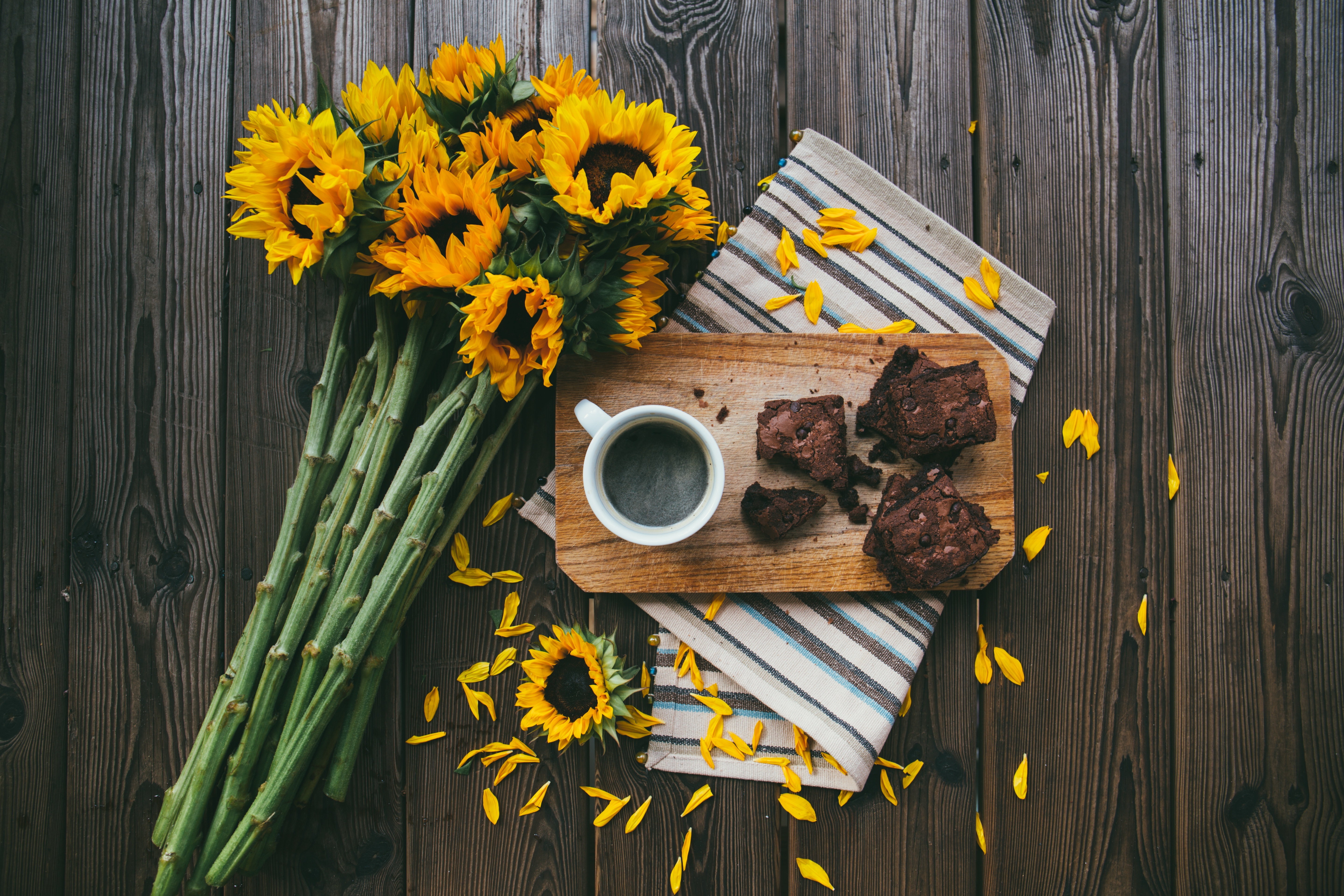 food, coffee, brownie, cup, still life, sunflower, yellow flower Full HD