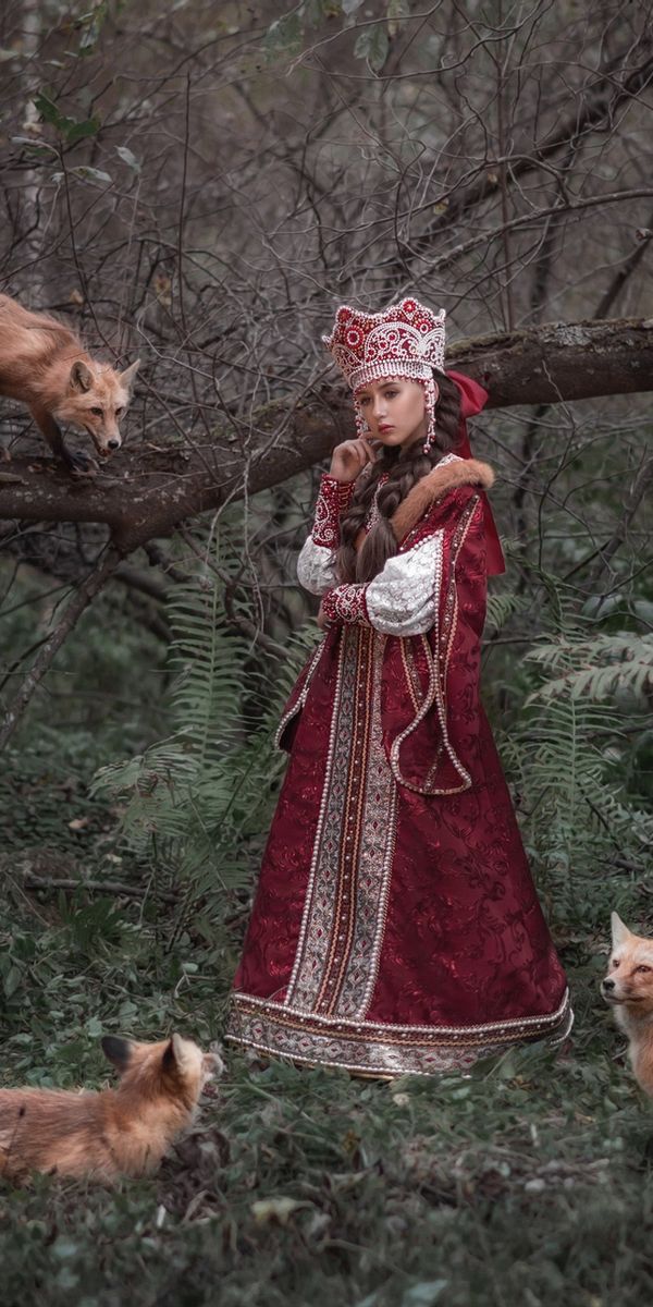 Великокняжеская принцесса лиса. Лисица в сказках фото.