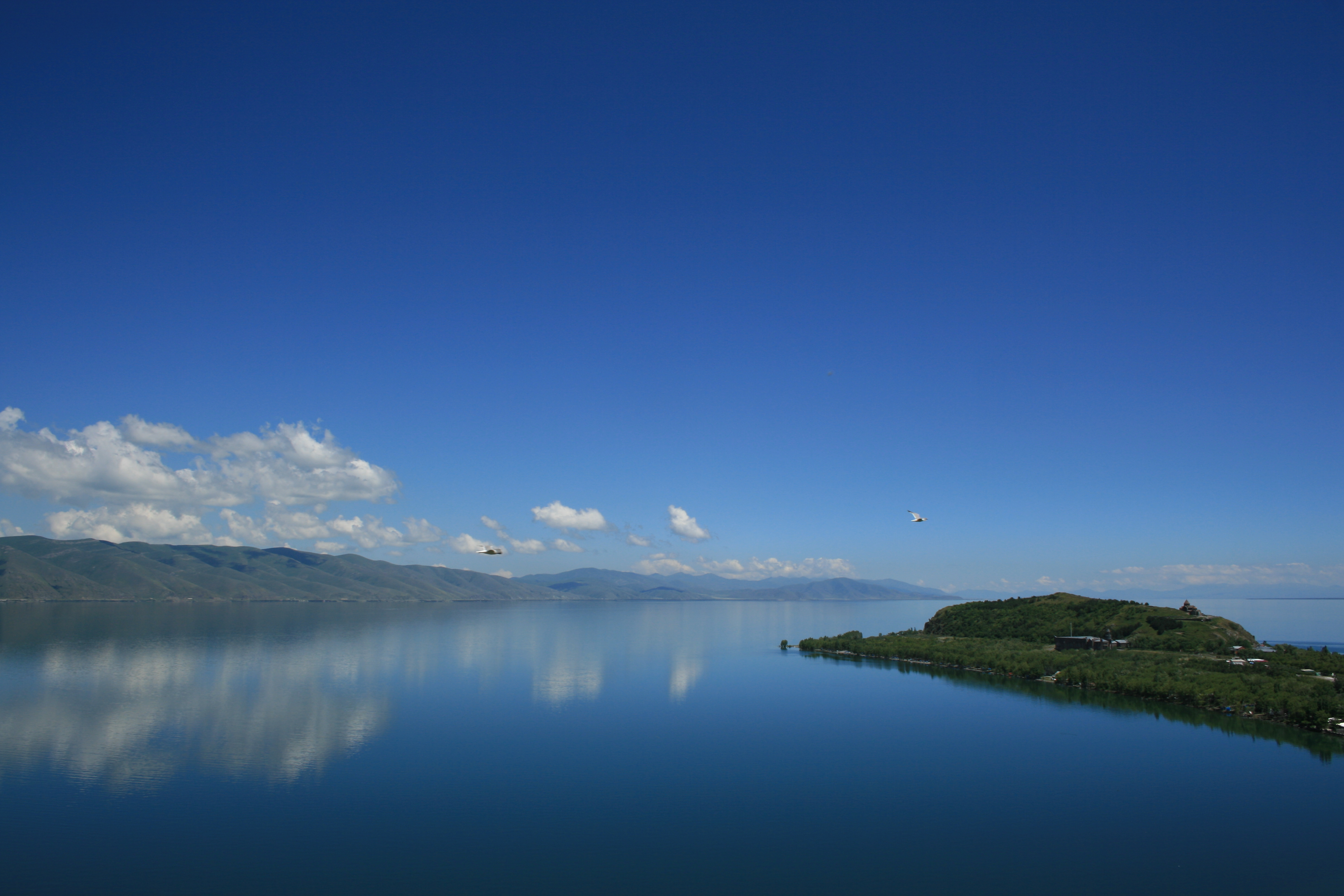 Laden Sie Sevan See Tag In Armenien HD-Desktop-Hintergründe herunter