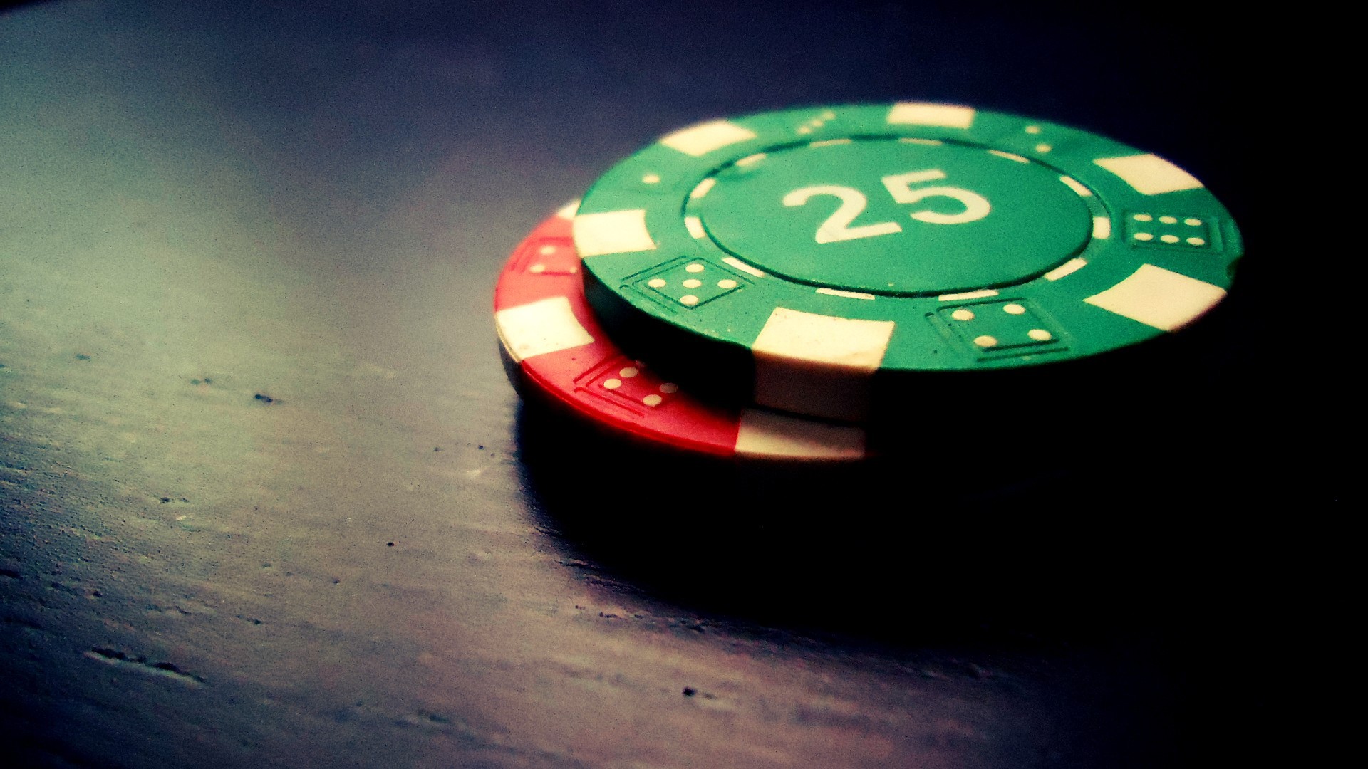 покер флеш на столе