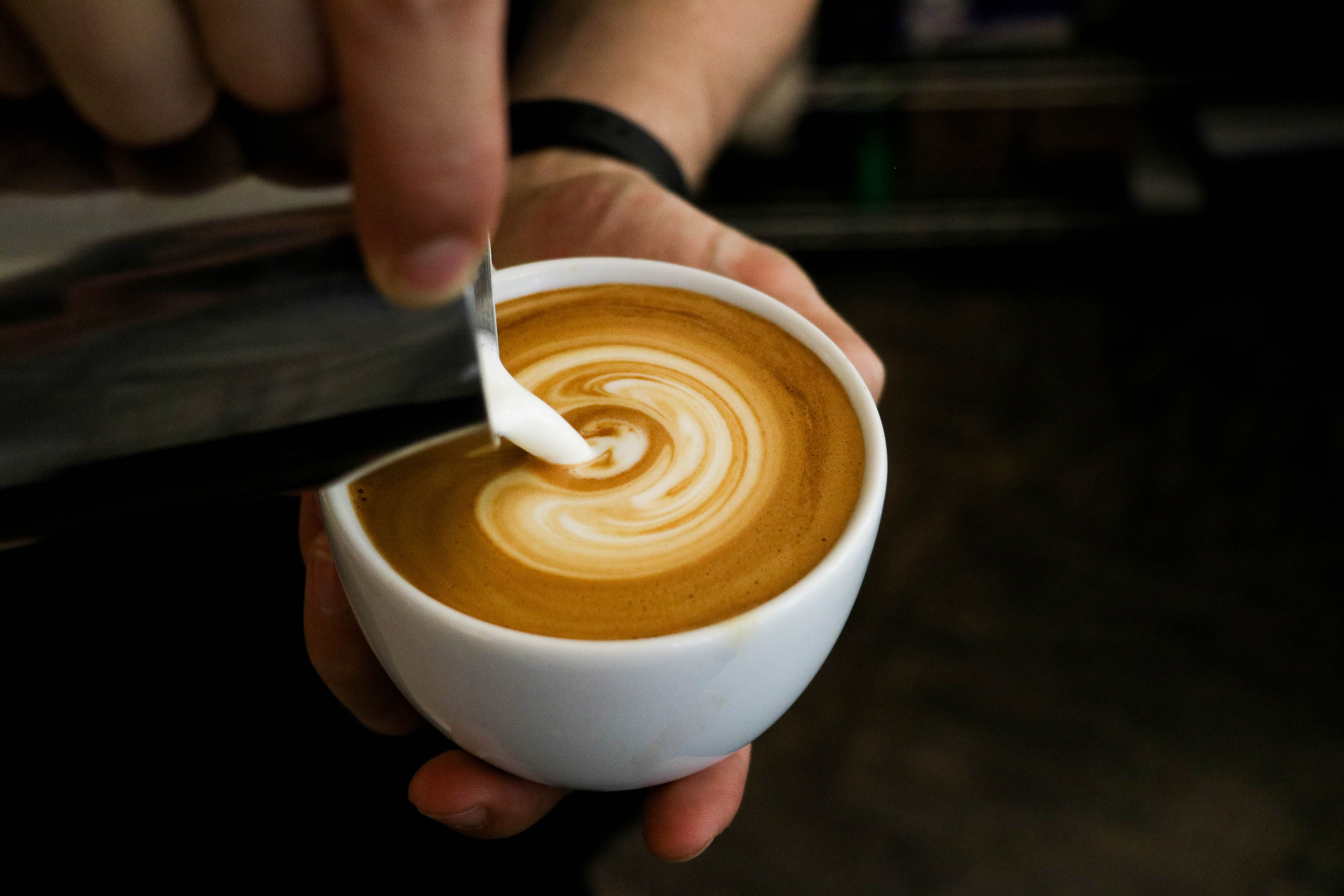 Handy-Wallpaper Cappuccino, Lebensmittel, Tasse, Eine Tasse, Schaum, Coffee kostenlos herunterladen.