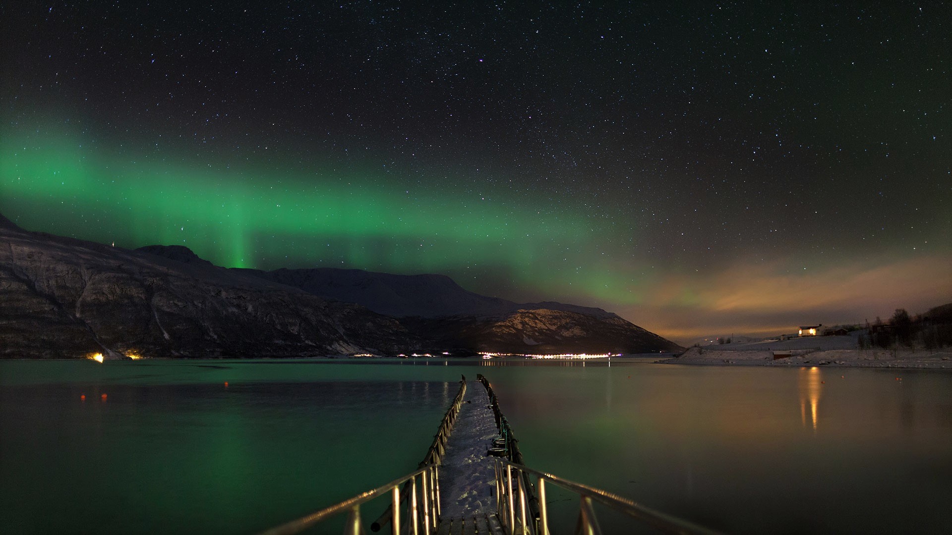 norway, aurora borealis, photography, lofoten, earth, lake, mountain, night, snow, winter QHD