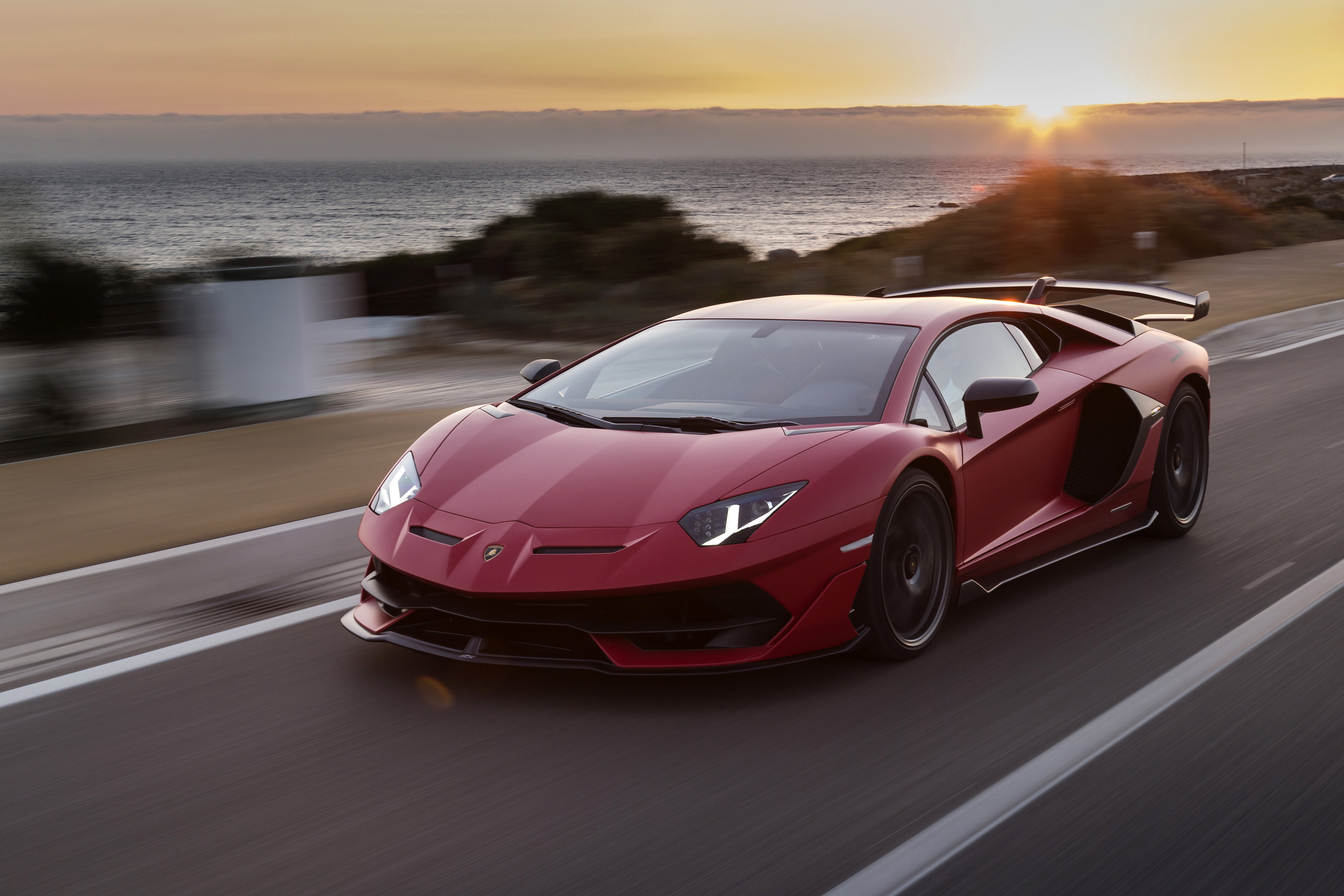 Lamborghini Aventador 2020 Red