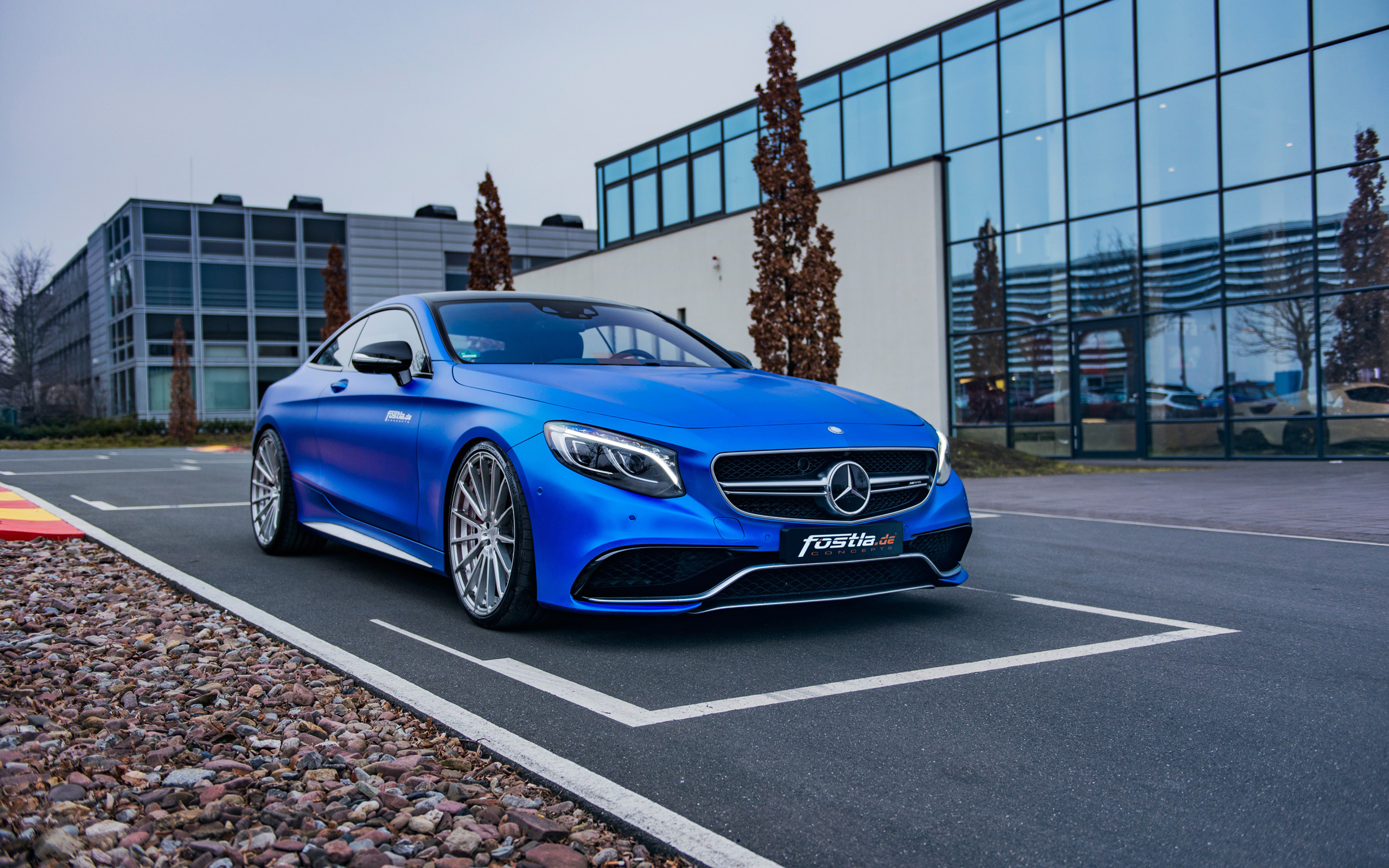 Mercedes Benz s63 AMG Coupe