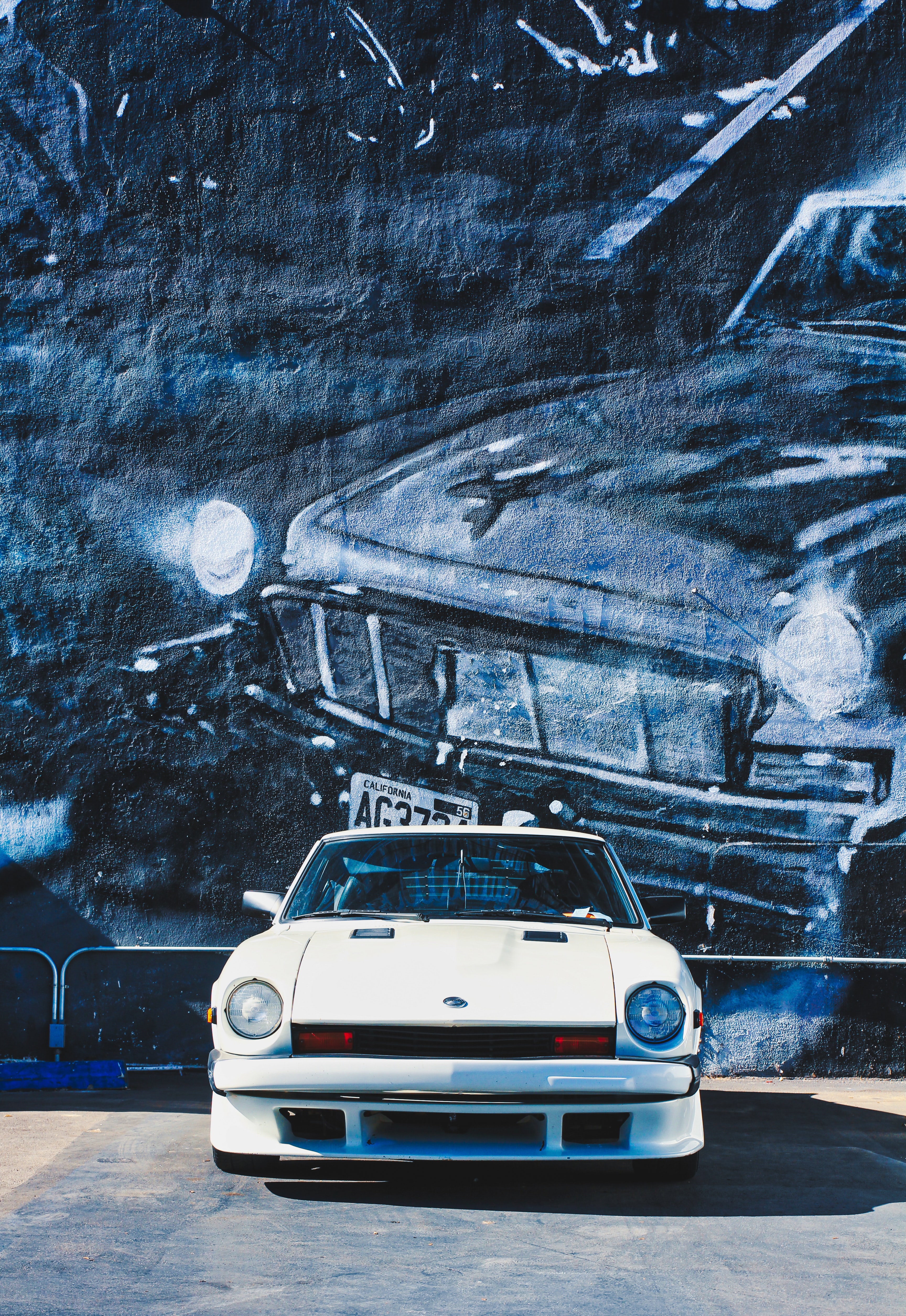 Download mobile wallpaper Wall, Graffiti, Car, Cars, Tuning for free.