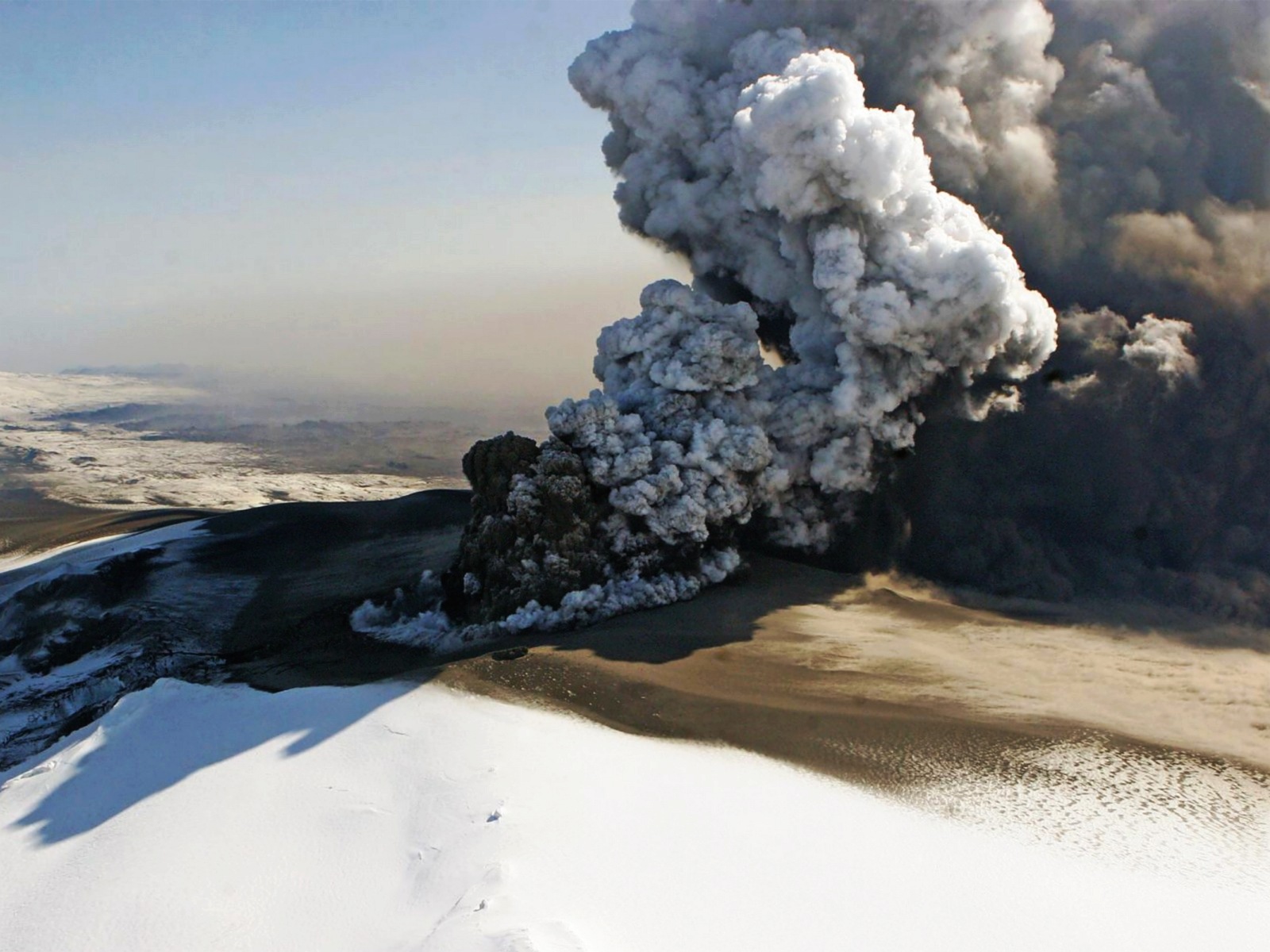 162259 descargar imagen volcán, tierra/naturaleza, volcanes: fondos de pantalla y protectores de pantalla gratis