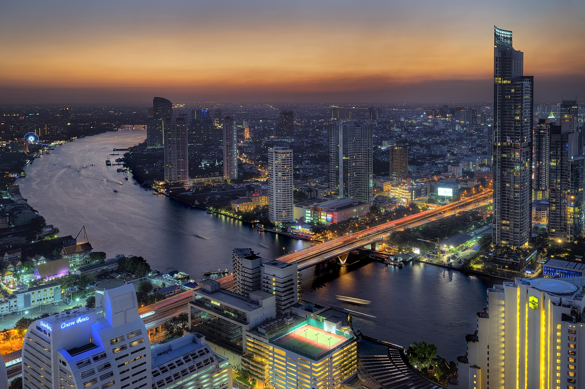 Численность бангкока. Бангкок Сити. Тайланд Бангкок. River Chao Phraya Bangkok. Ночной Бангкок.