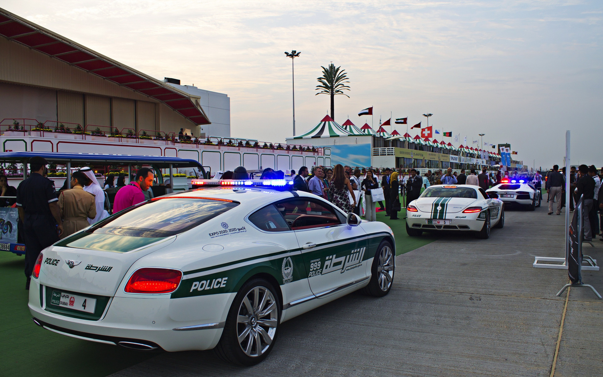 ВАЗ 2114 полиция Дубая