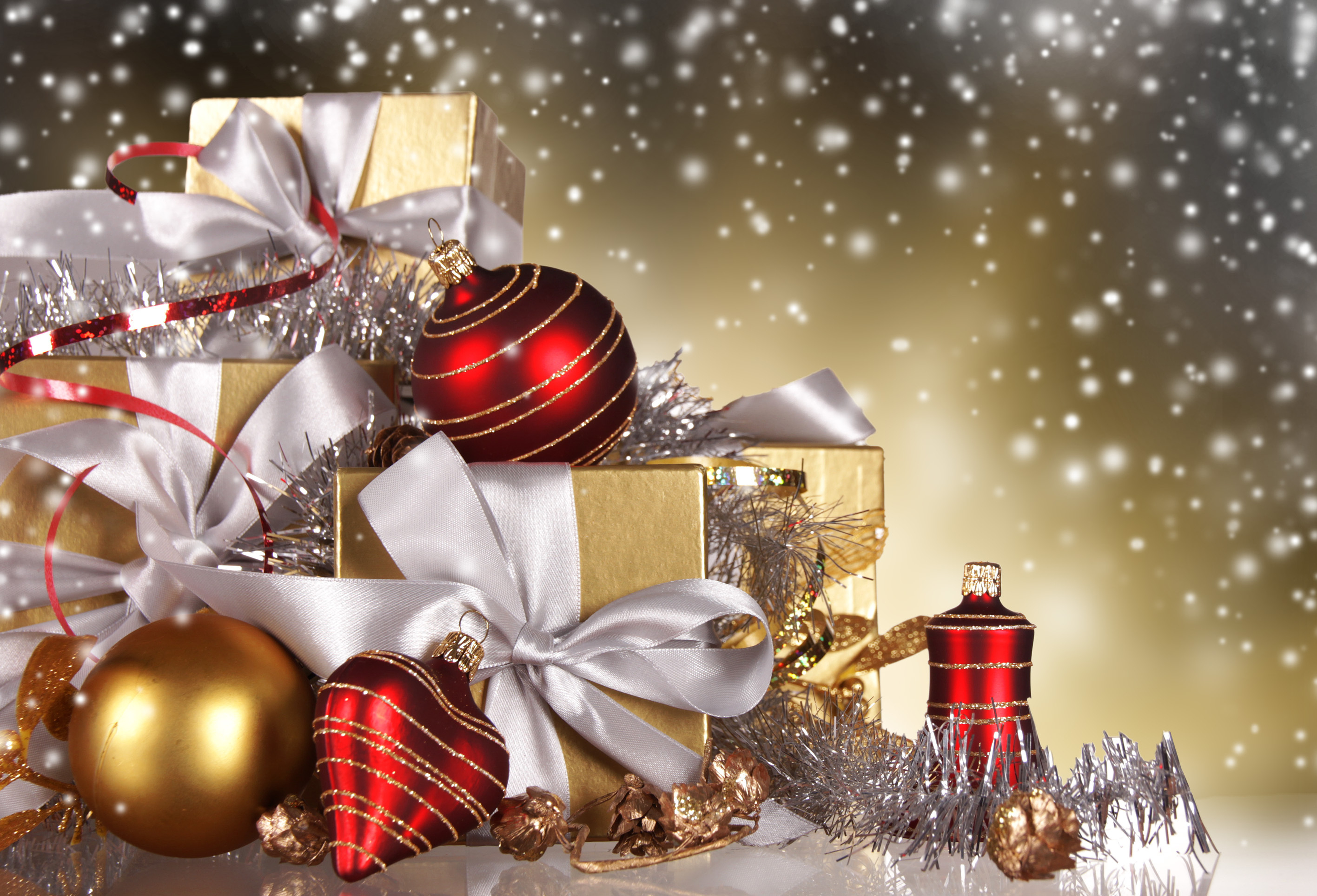 558824 Hintergrundbild herunterladen weihnachten, feiertage, geschenk, dekoration, weihnachtsschmuck - Bildschirmschoner und Bilder kostenlos