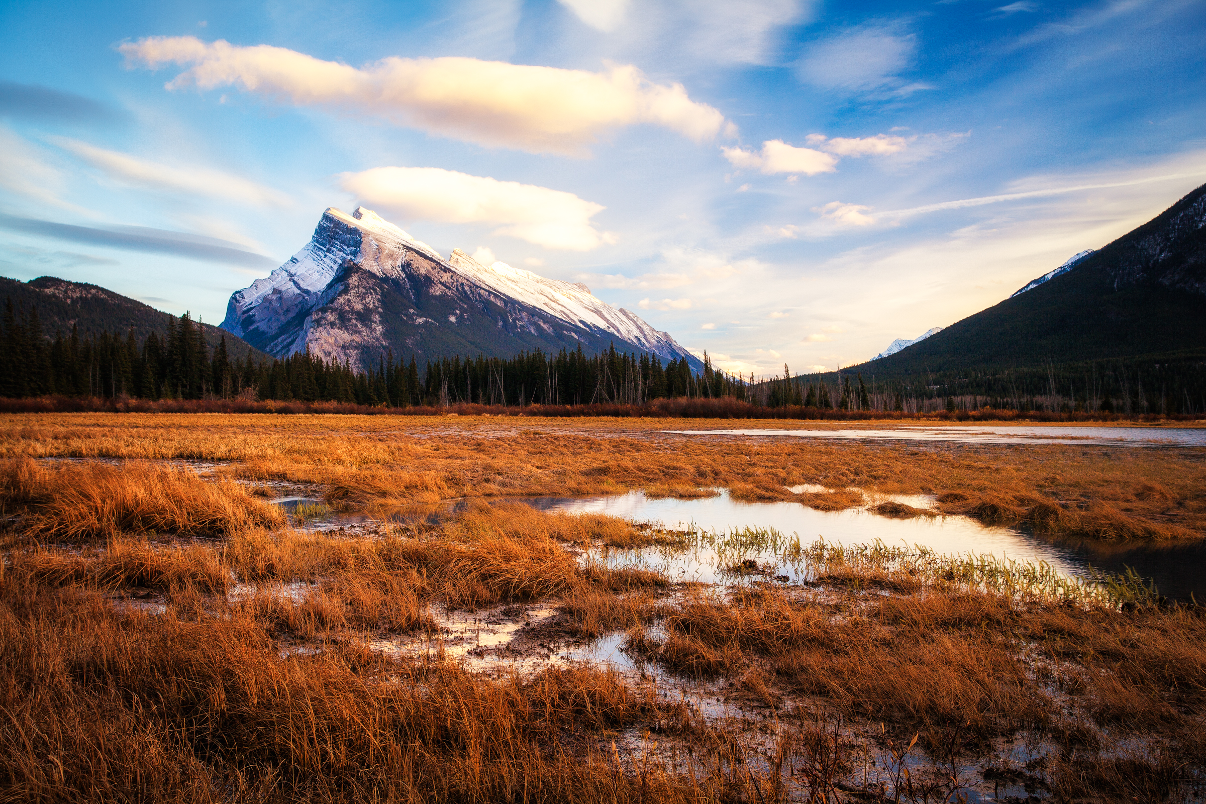 386988 Bild herunterladen erde/natur, gebirge, banff nationalpark, kanada, landschaft, natur, berge - Hintergrundbilder und Bildschirmschoner kostenlos