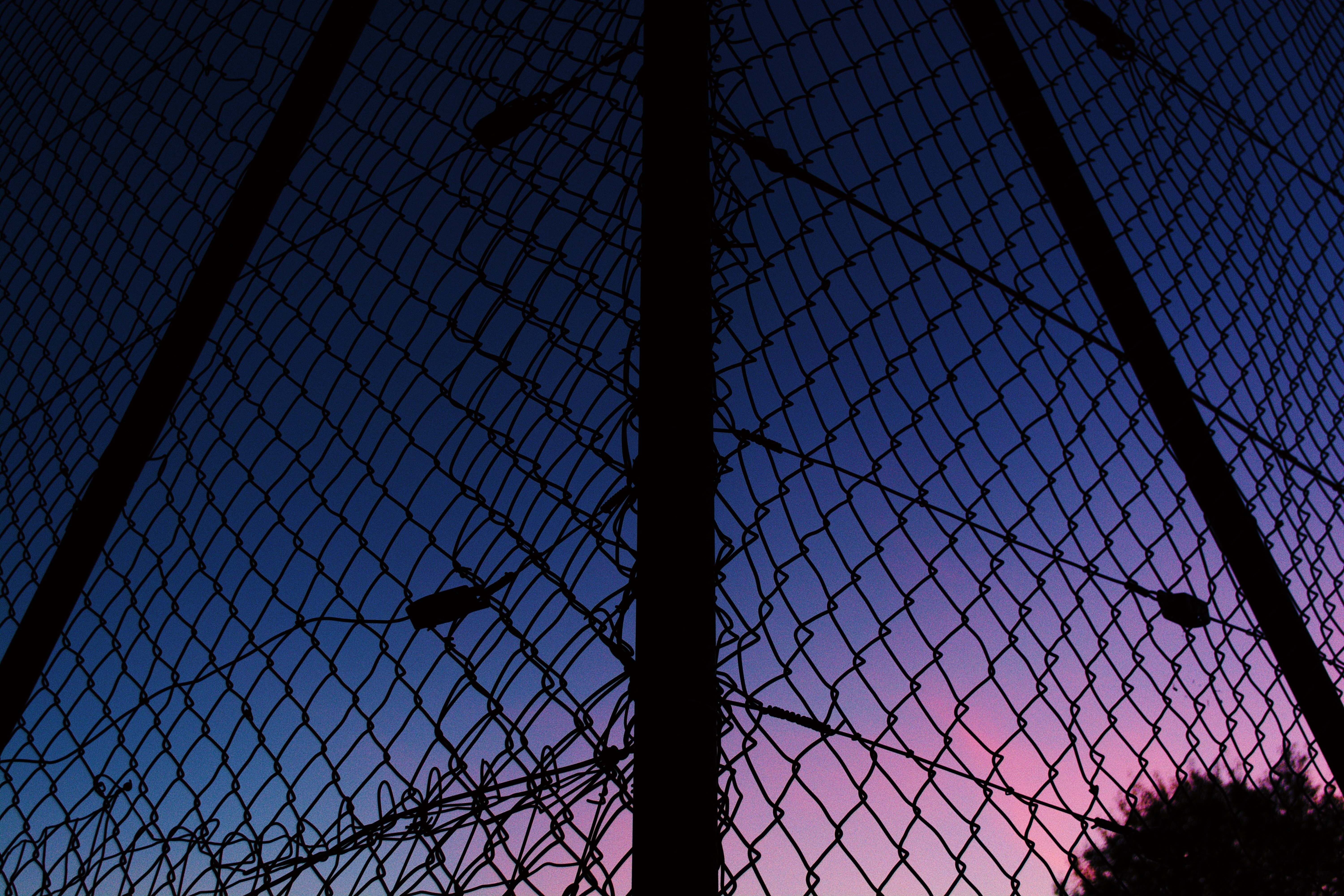fence, sunset, sky, dark, grid, lattice, trellis cellphone