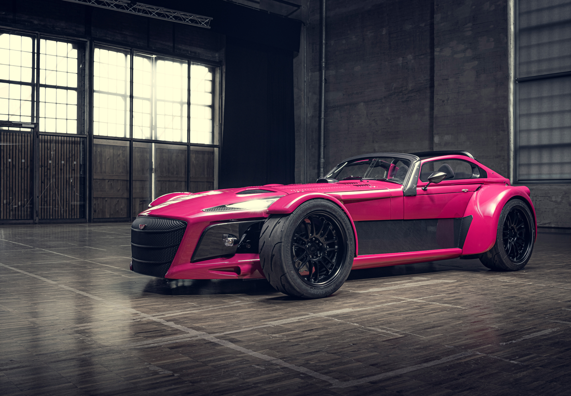 Концы машина. Donkervoort d8 GTO. Donkervoort d8 GTO-RS. Donkervoort d8 gt Race. Донкерворт обои.