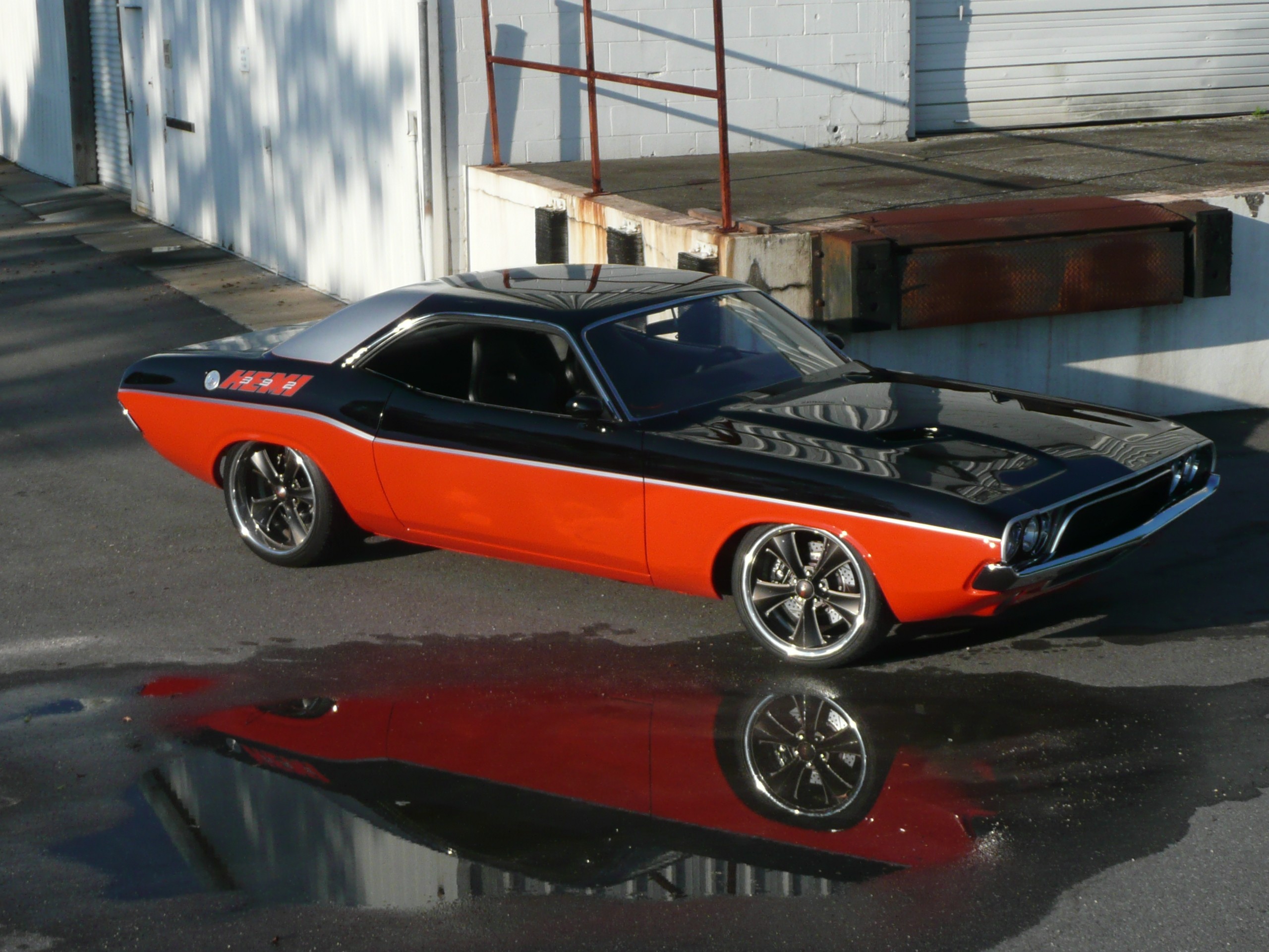 Маслкары dodge Challenger