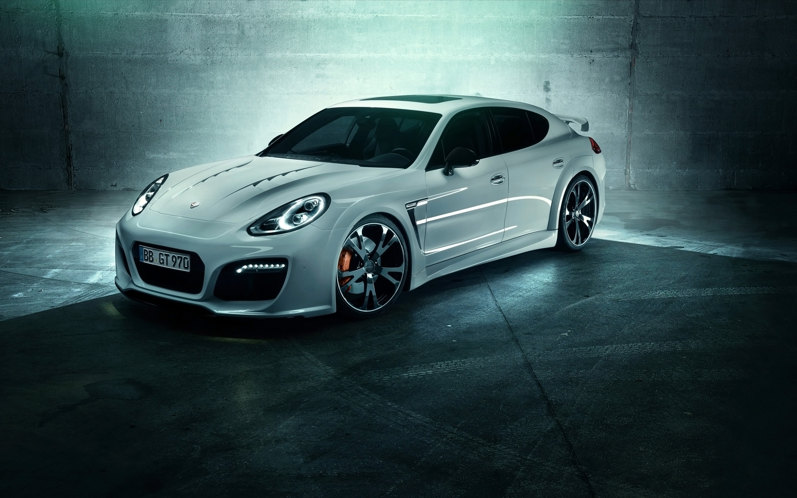 Porsche Panamera 4k