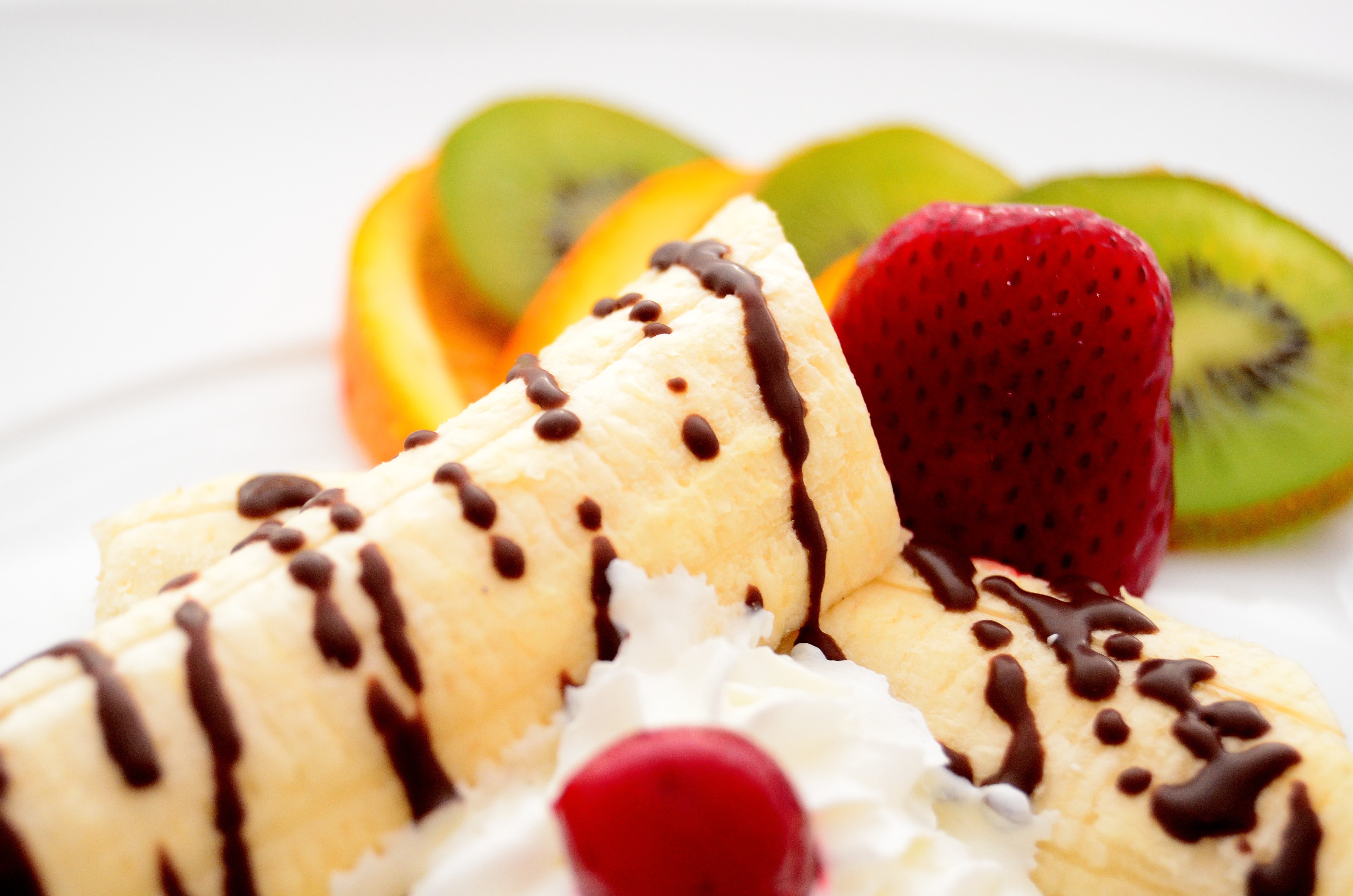 Download mobile wallpaper Food, Kiwi, Banana, Strawberry, Chocolate for free.