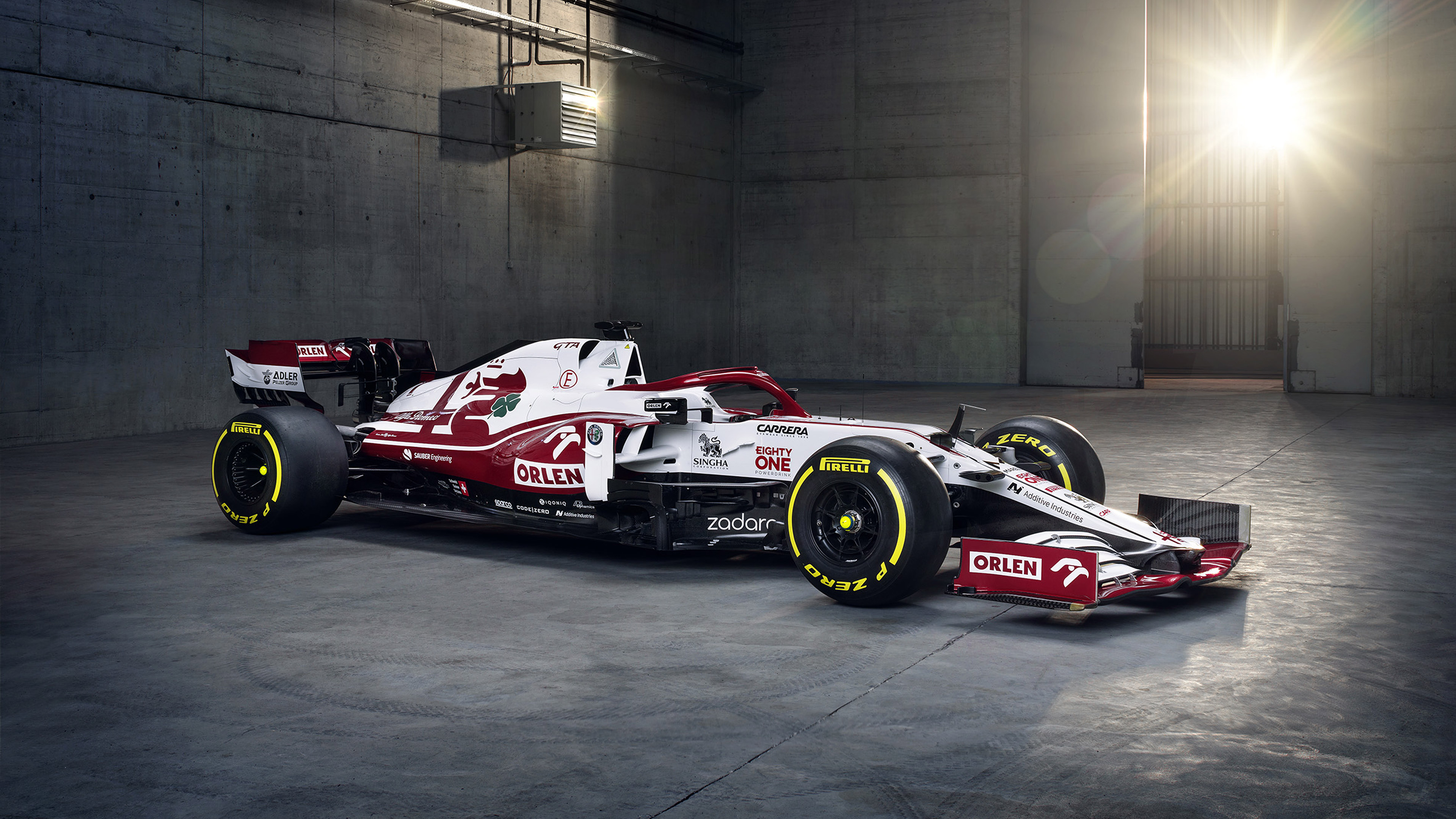 Racing car 2021. Болид Haas 2021. Alfa Romeo f1 2022. Alfa Romeo Racing c41. Болид Альфа Таури 2021.