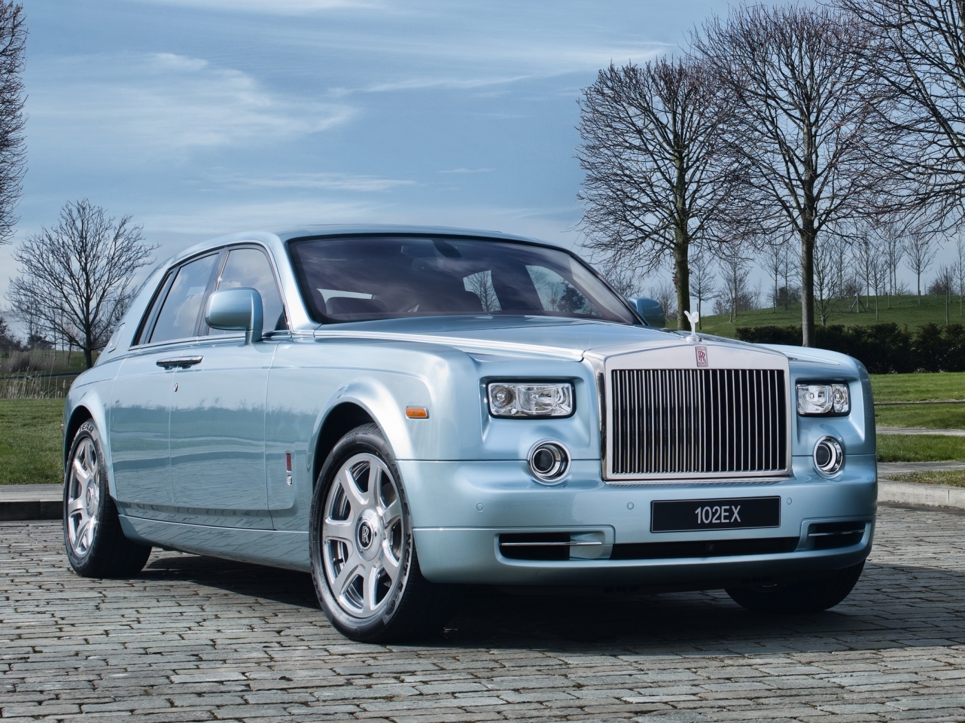 Rolls Royce Desktop Background