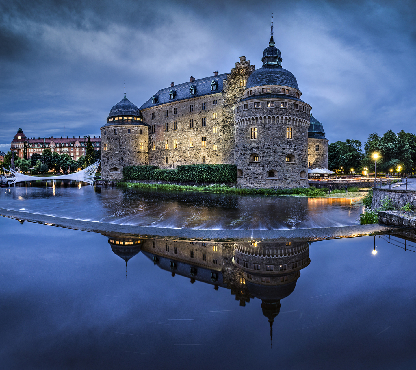Download mobile wallpaper Night, Castles, Reflection, Sweden, Scenic, Man Made, Castle, Orebro Castle for free.