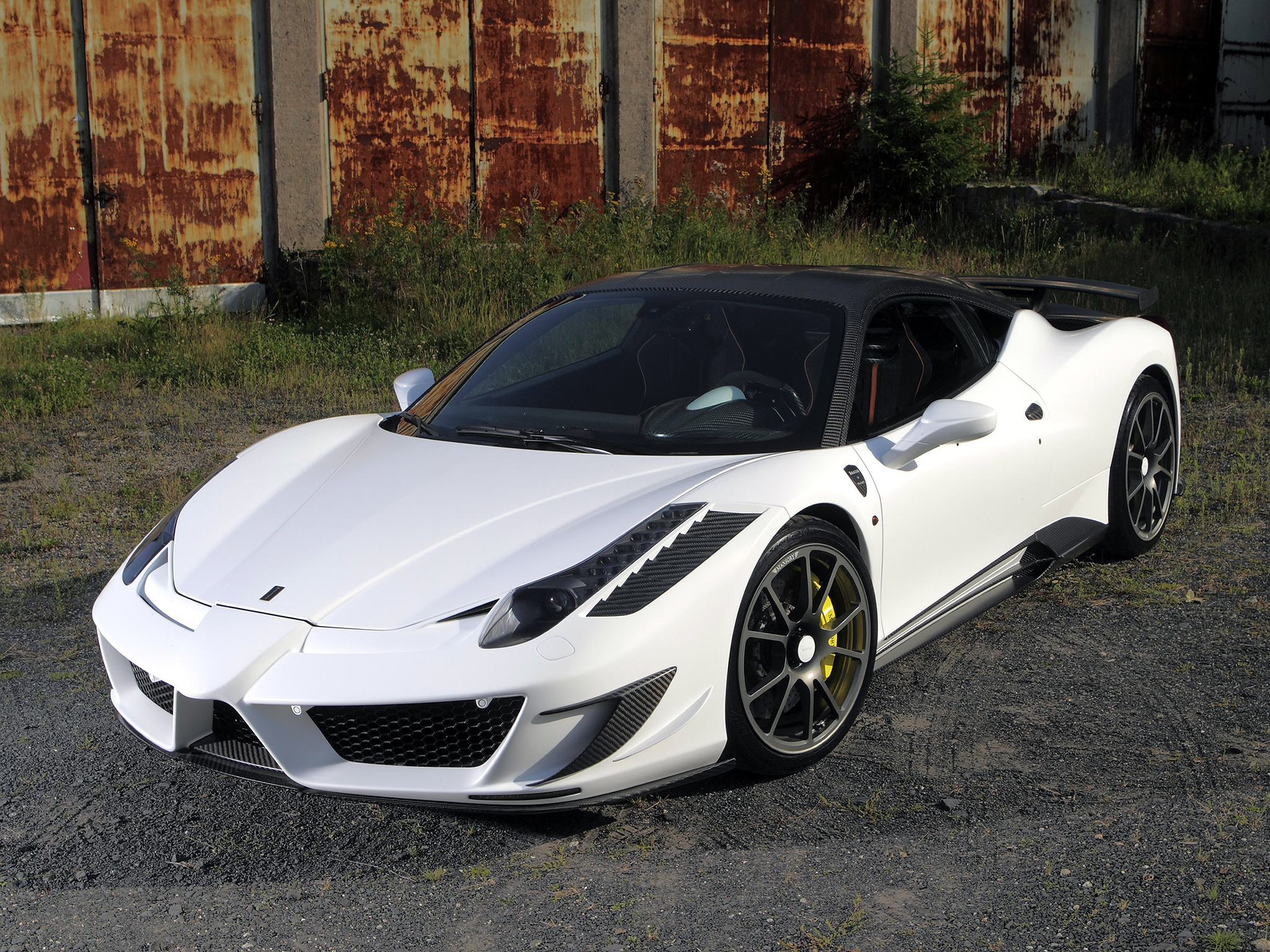 Ferrari 458 Italia белая