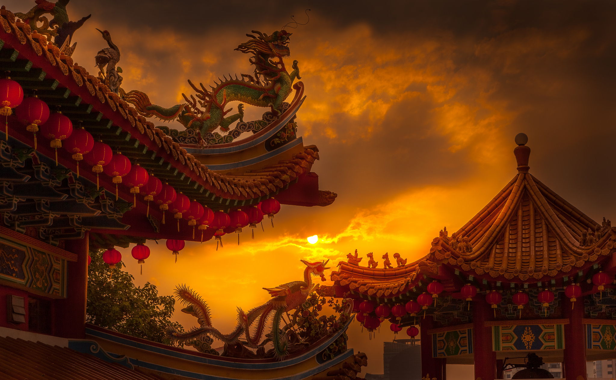 Храм красного дракона Китай