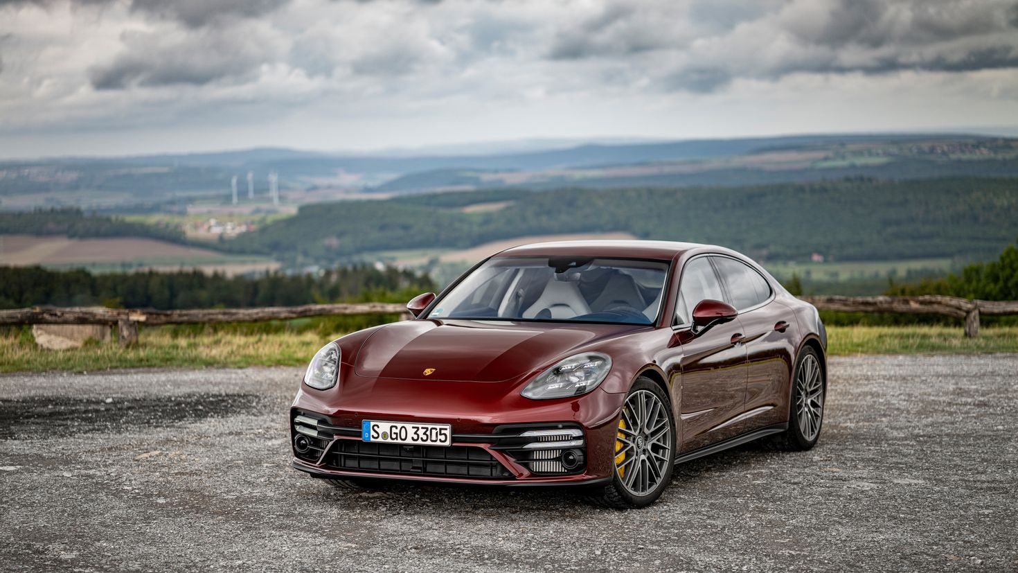 Porsche Panamera Turbo s 971 e Hybrid