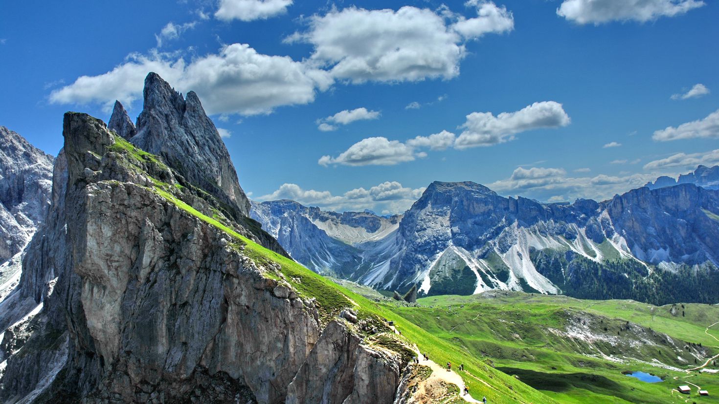 Местоположение и природа. Доломитовые Альпы Швейцария. Доломитовые Альпы Италия летом. Доломитовые Альпы Валь Гардена. Швейцарские Доломитовые Альпы.