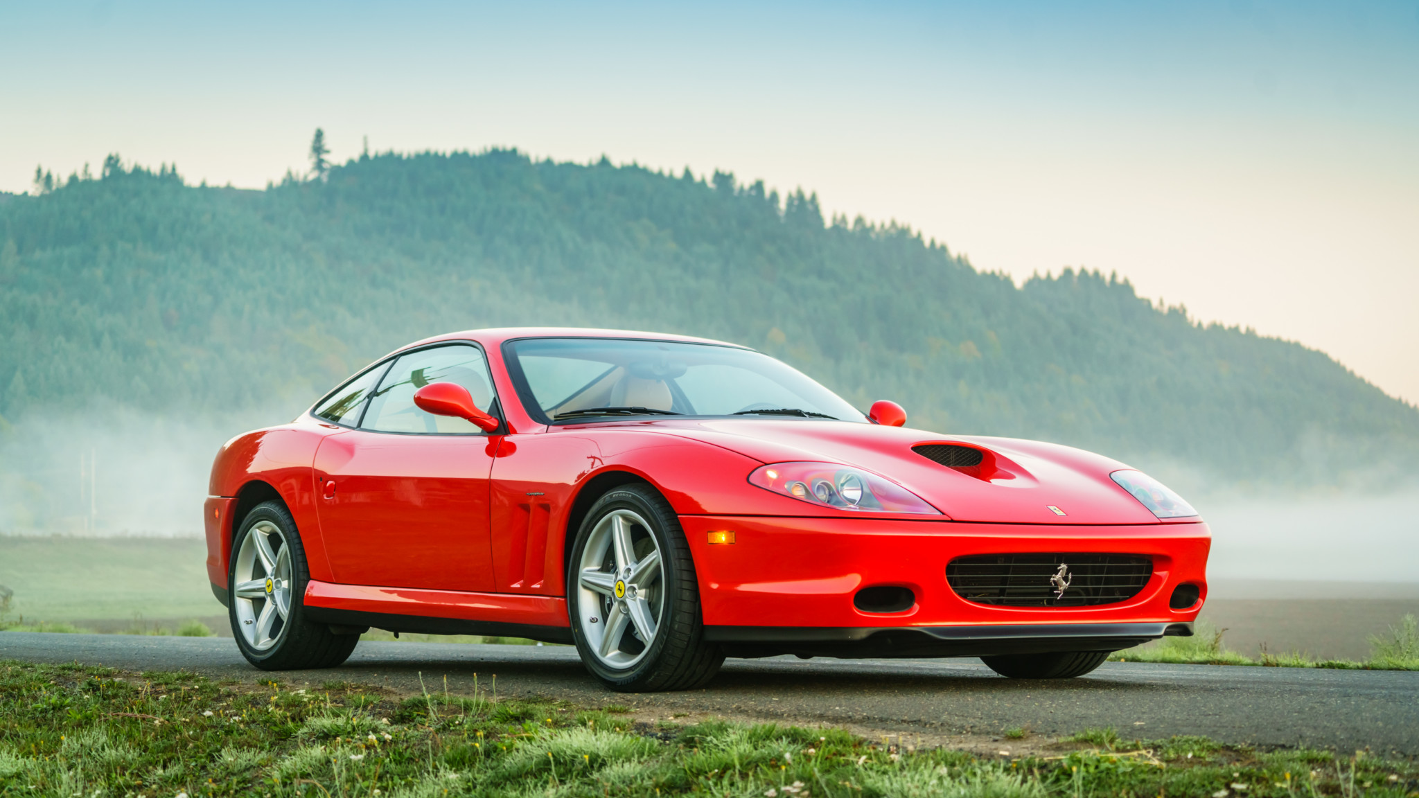 Ferrari 550 Maranello гоночная