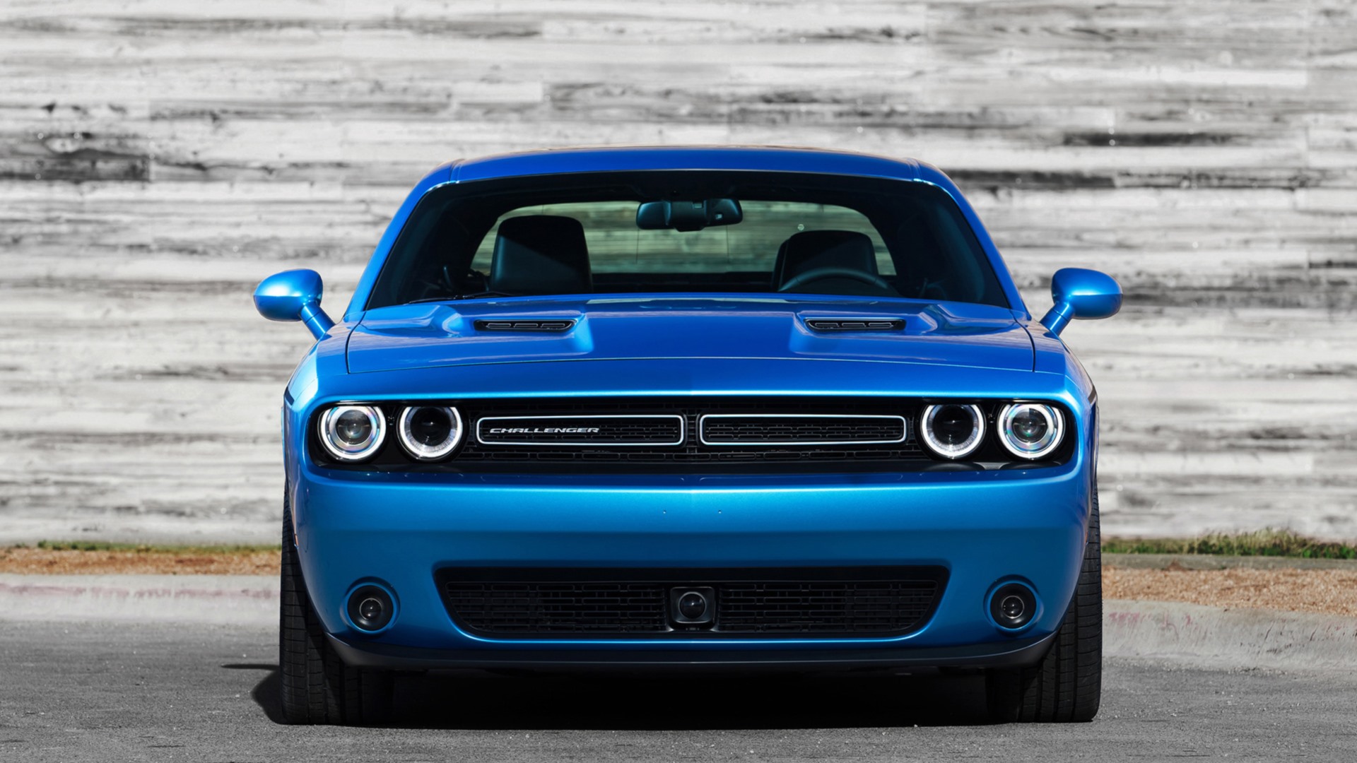 Dodge Challenger электро