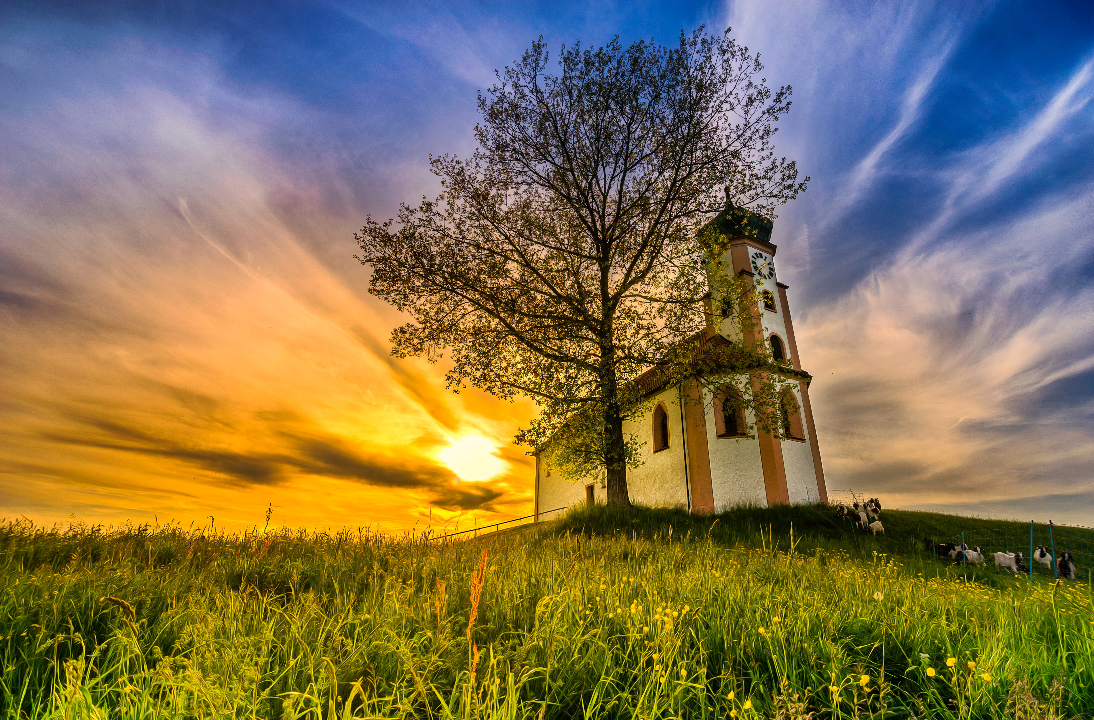Церкви Белоруссии на Холме