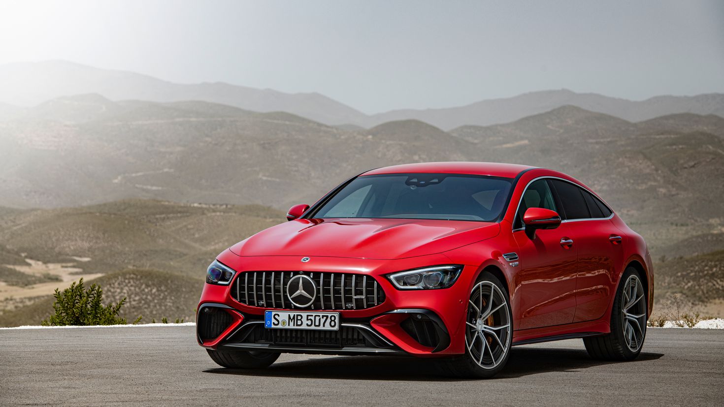 Mercedes Benz AMG gt 63 s салон