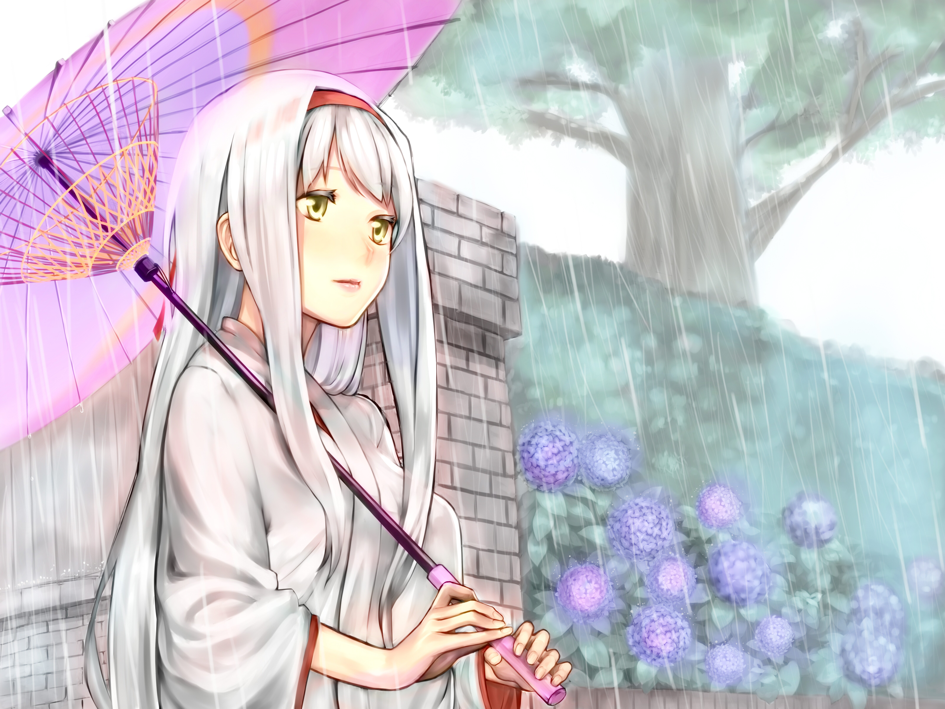 Девушка с белыми волосами в кимоно
