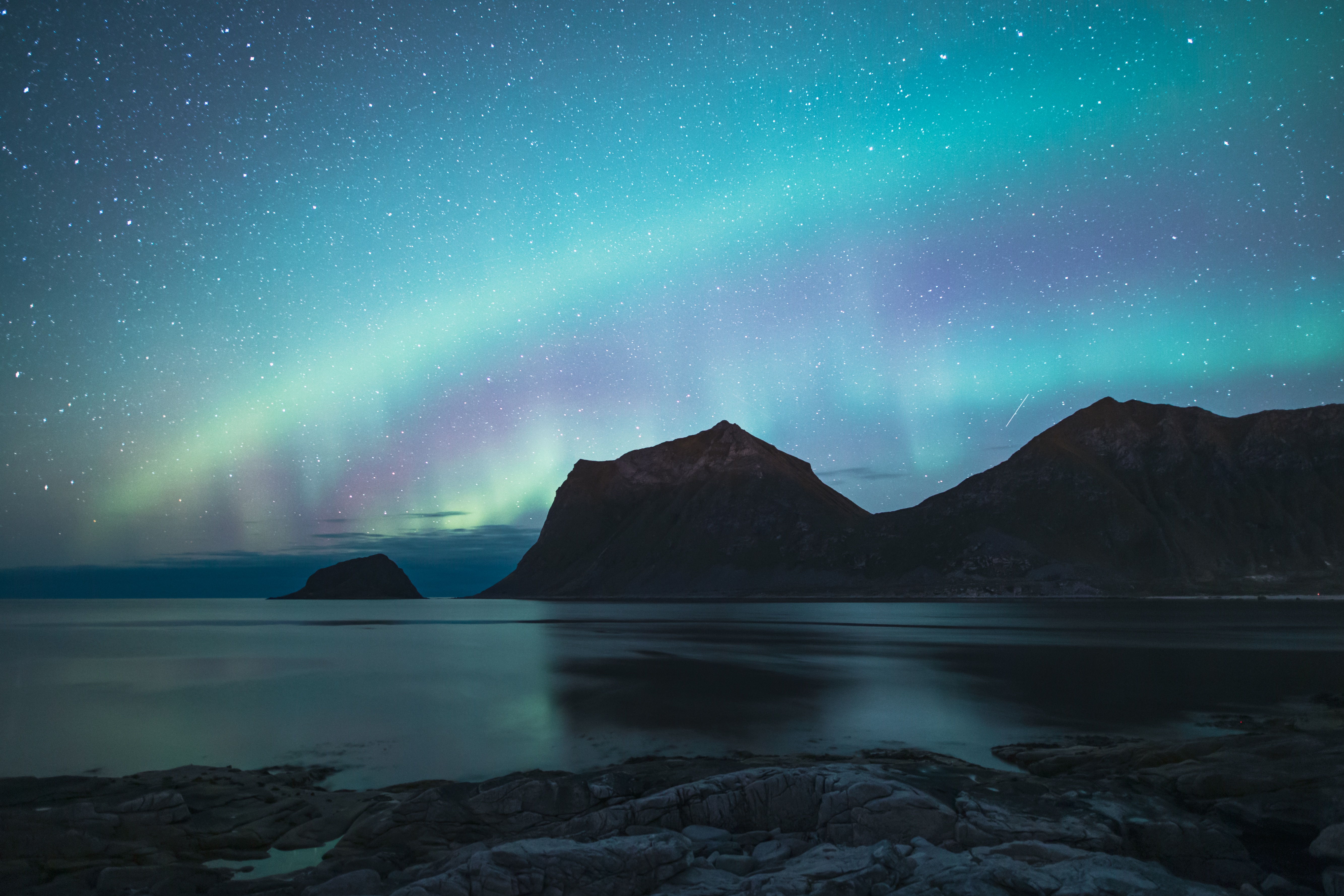Download mobile wallpaper Northern Lights, Aurora Borealis, Rocks, Sea, Nature, Night for free.