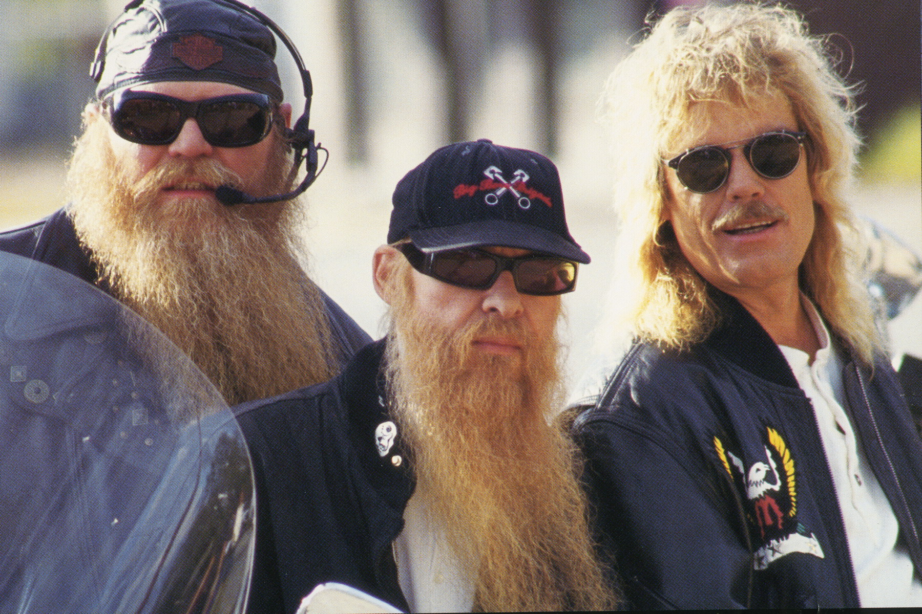 Песни зизи топ. ZZ Top солист. Группа зи зи топ. Борода ZZ Top. ZZ Top без бороды.