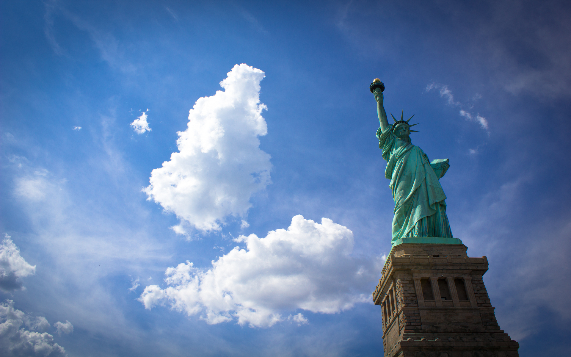Free download wallpaper Landscape, Statue Of Liberty on your PC desktop