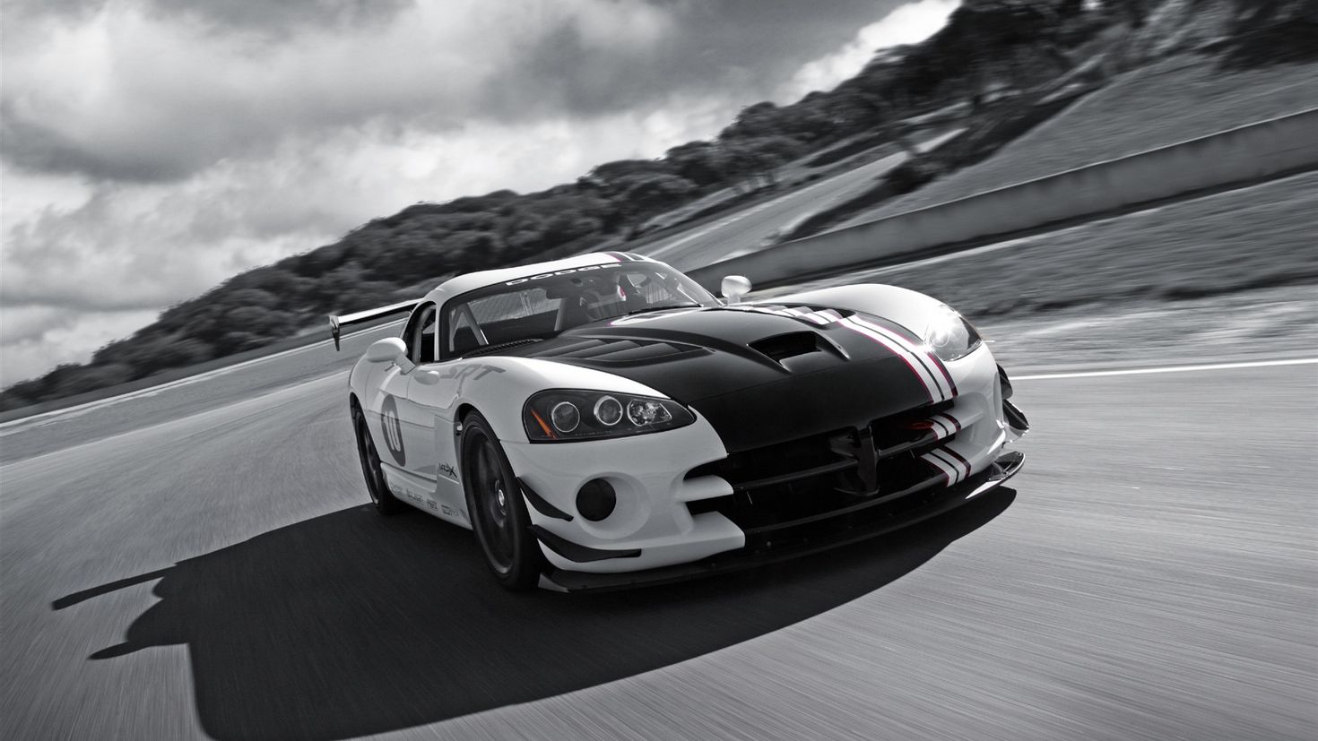 Гоночные машины обои на телефон. Dodge Viper ACR-X 900hp. Dodge Viper srt10 ACR Race car. Dodge Viper srt10 2008 White. Додж Вайпер СРТ 10 на телефон.