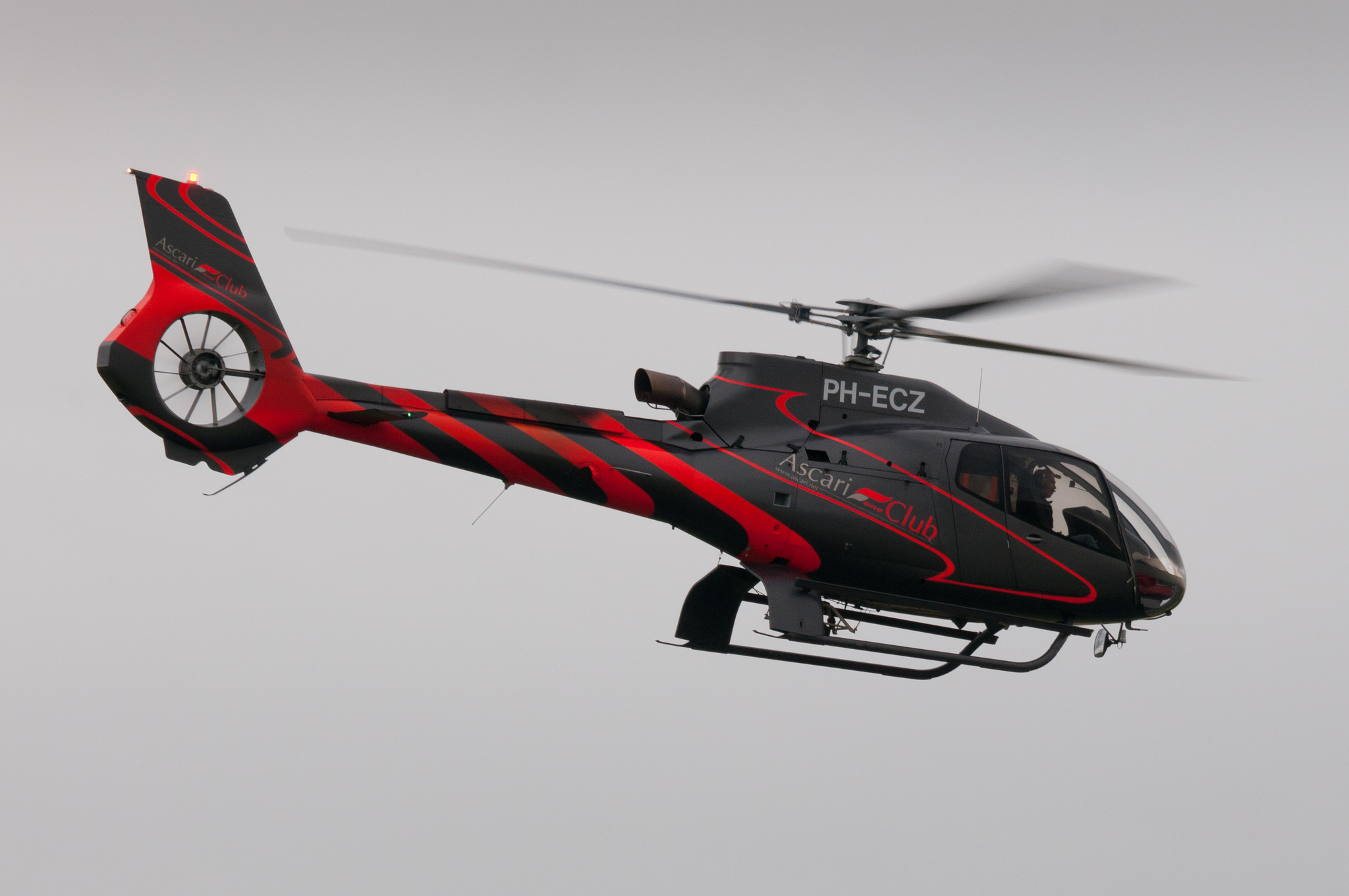 Laden Sie Eurocopter HD-Desktop-Hintergründe herunter