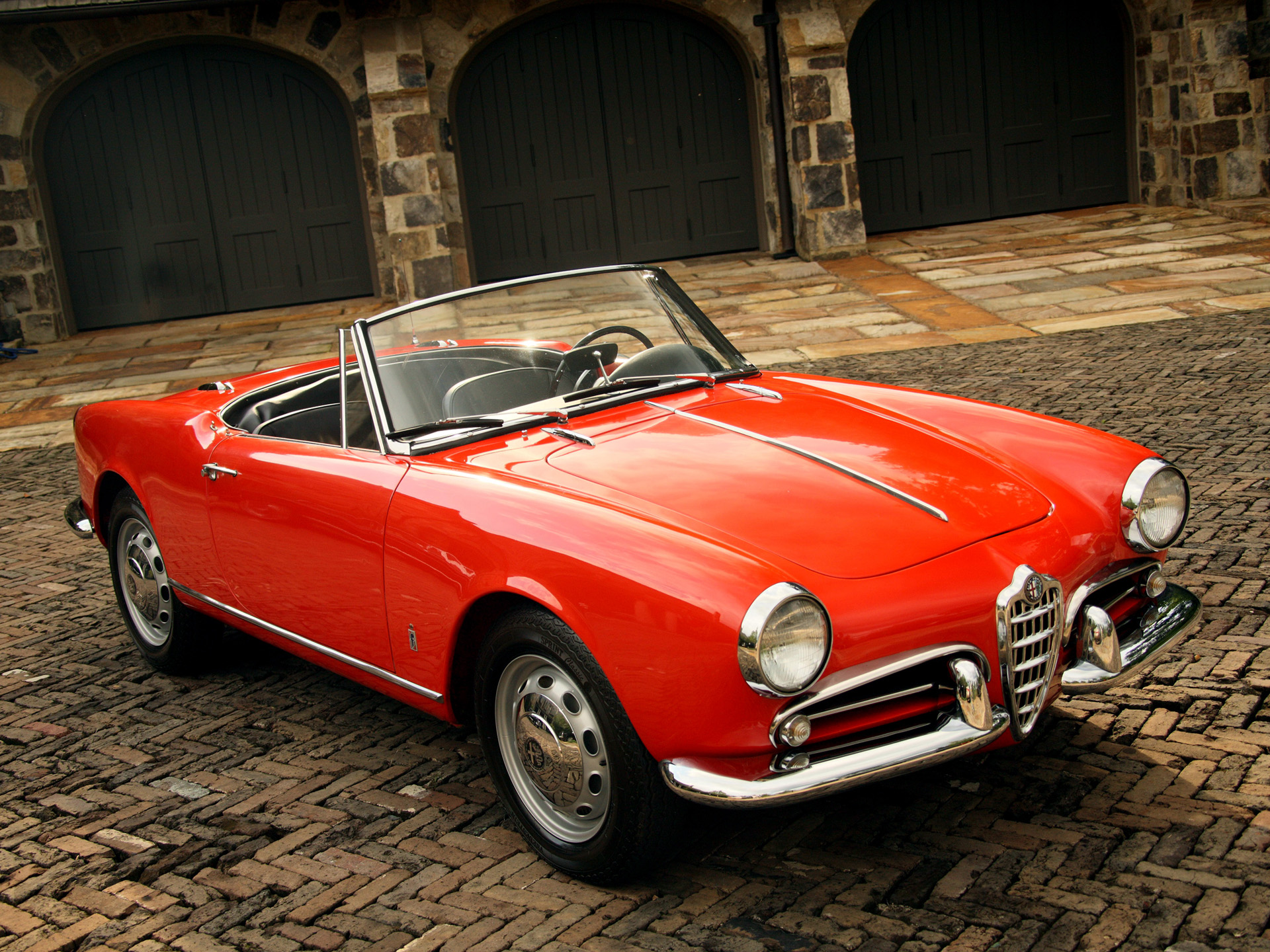 Альф авто. 1956 Alfa Romeo Giulietta Spider. Alfa Romeo 137. Alfa Romeo old. Alfa Romeo Старая.