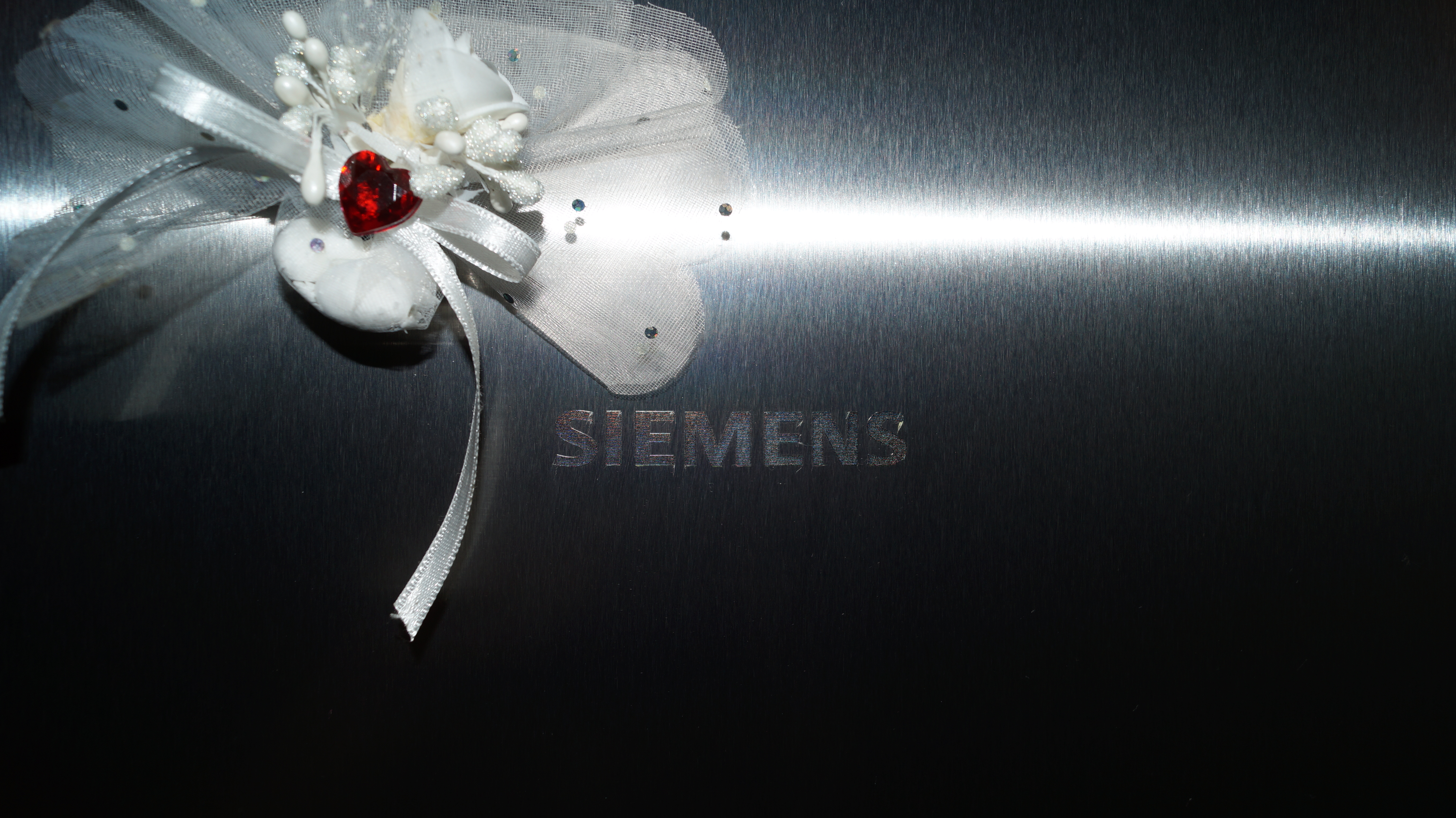 Download mobile wallpaper Wedding, Metal, Heart, Products, Siemens for free.