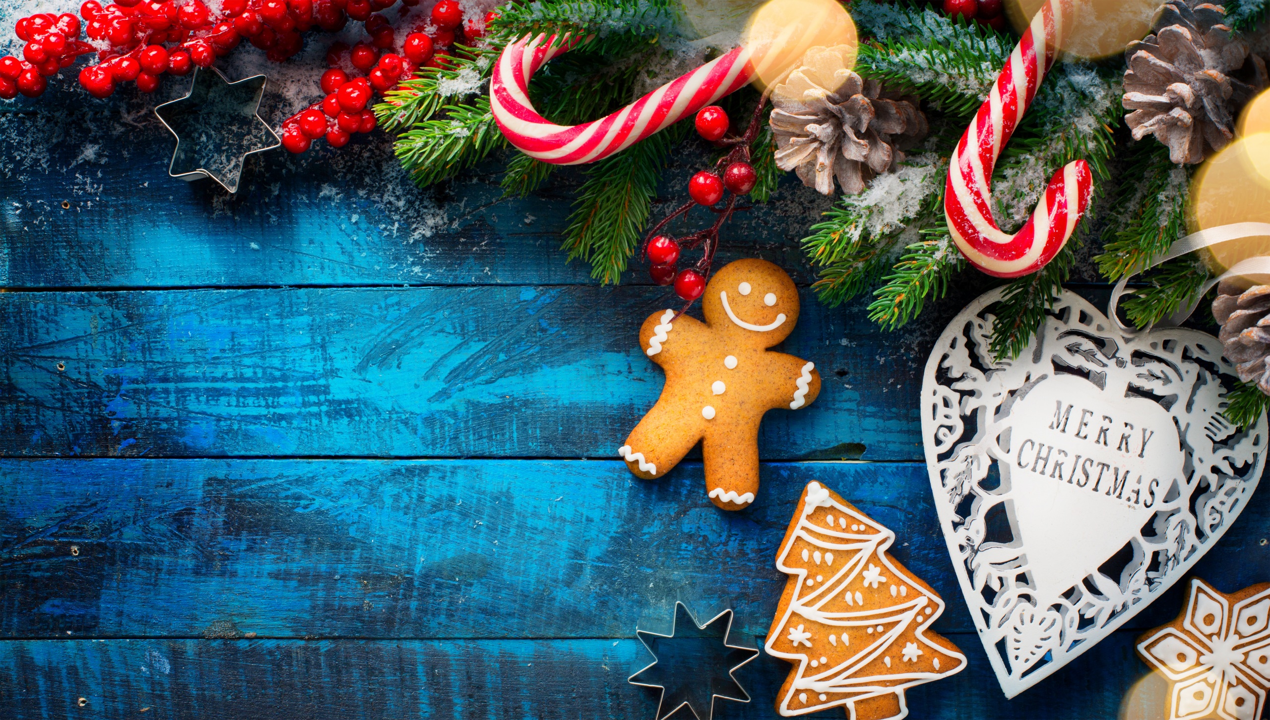 Download mobile wallpaper Wood, Christmas, Holiday, Gingerbread, Cookie, Merry Christmas, Candy Cane for free.