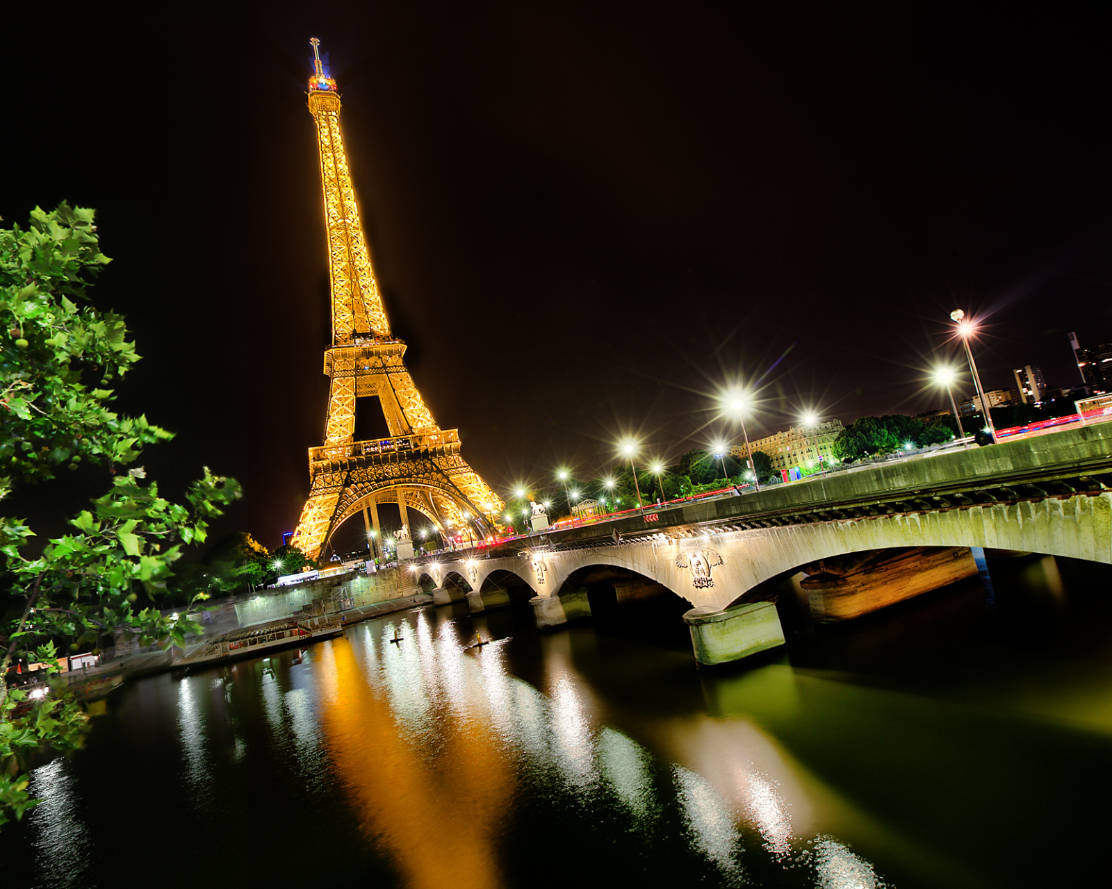 1128129 Protetores de tela e papéis de parede Torre Eiffel em seu telefone. Baixe  fotos gratuitamente