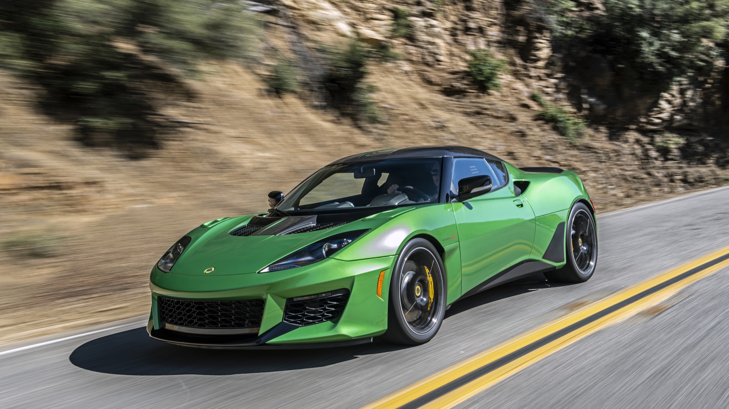 Машина Lotus Evora