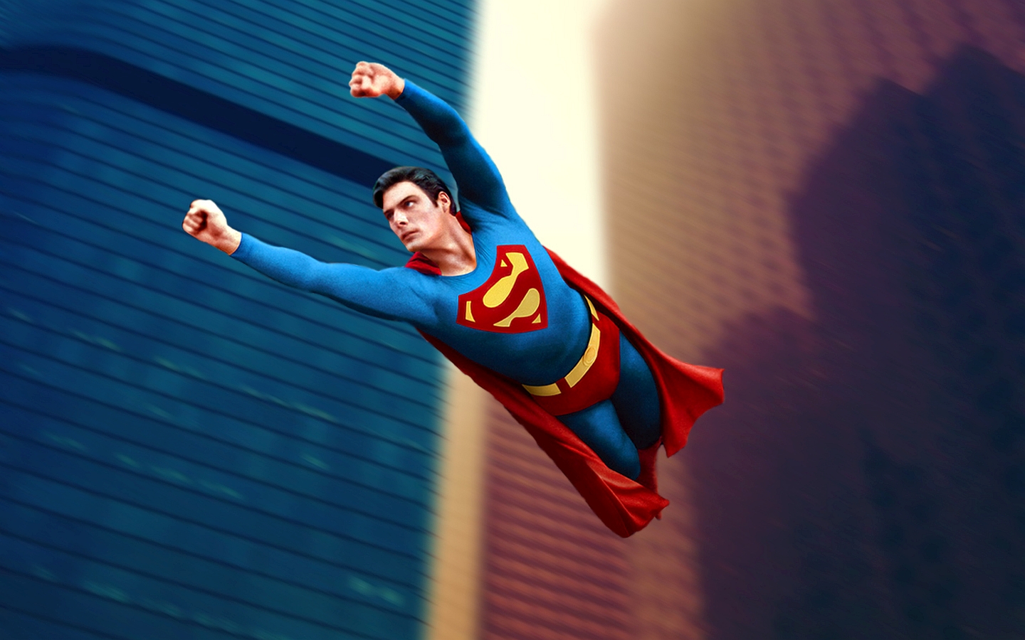 Супермен летит на помощь картинки