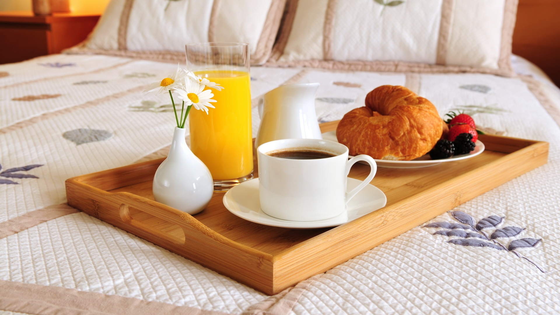 daisy, food, breakfast, coffee, croissant, cup, juice, still life wallpapers for tablet