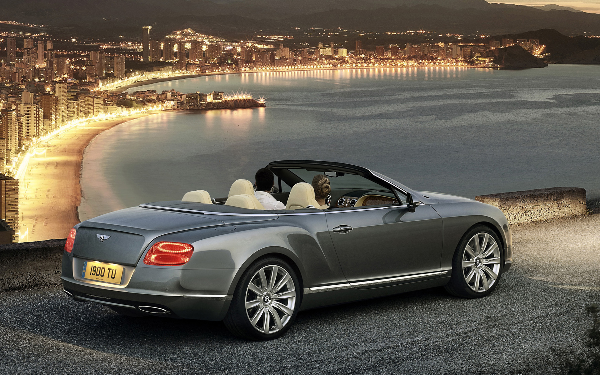 Bentley GTC Continental кабриолет