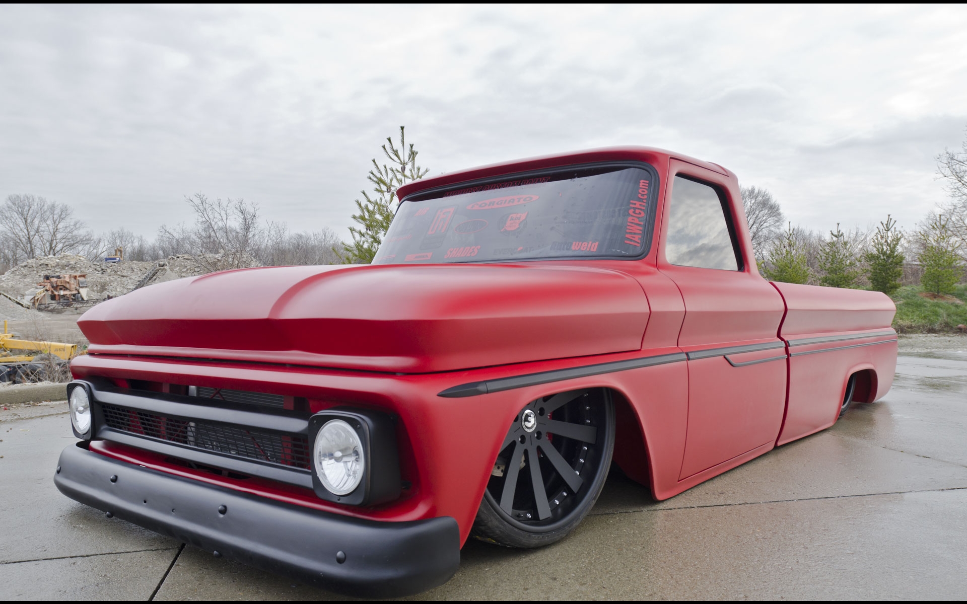 Chevy van Slammed