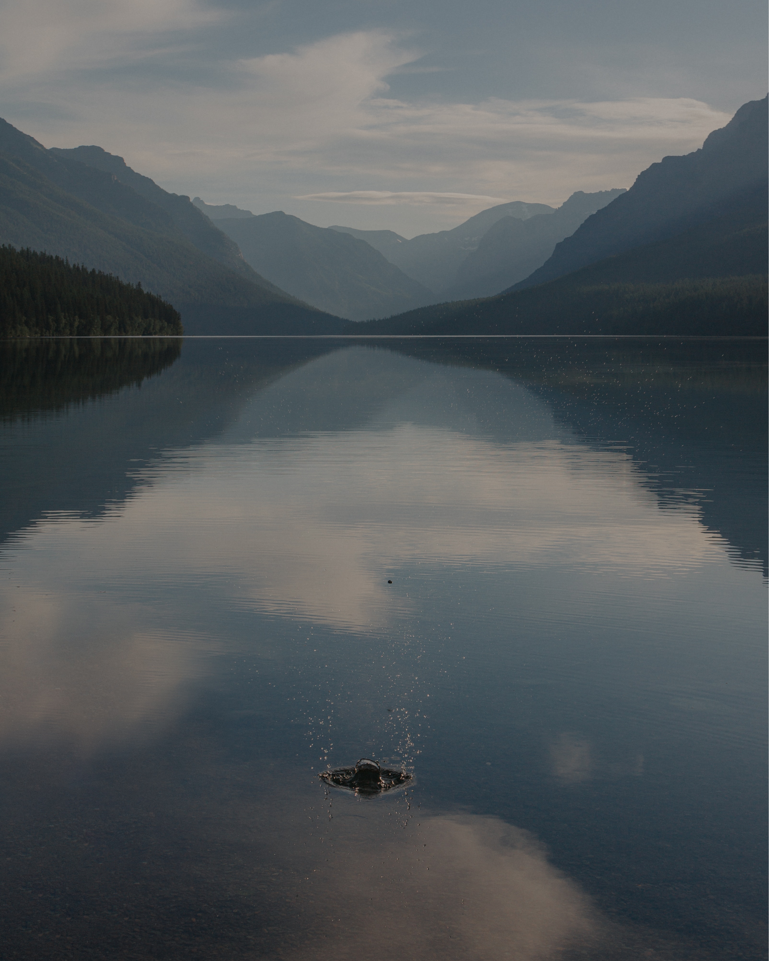 Laden Sie das Natur, See, Nebel, Splash, Spritzen, Wasser, Mountains-Bild kostenlos auf Ihren PC-Desktop herunter