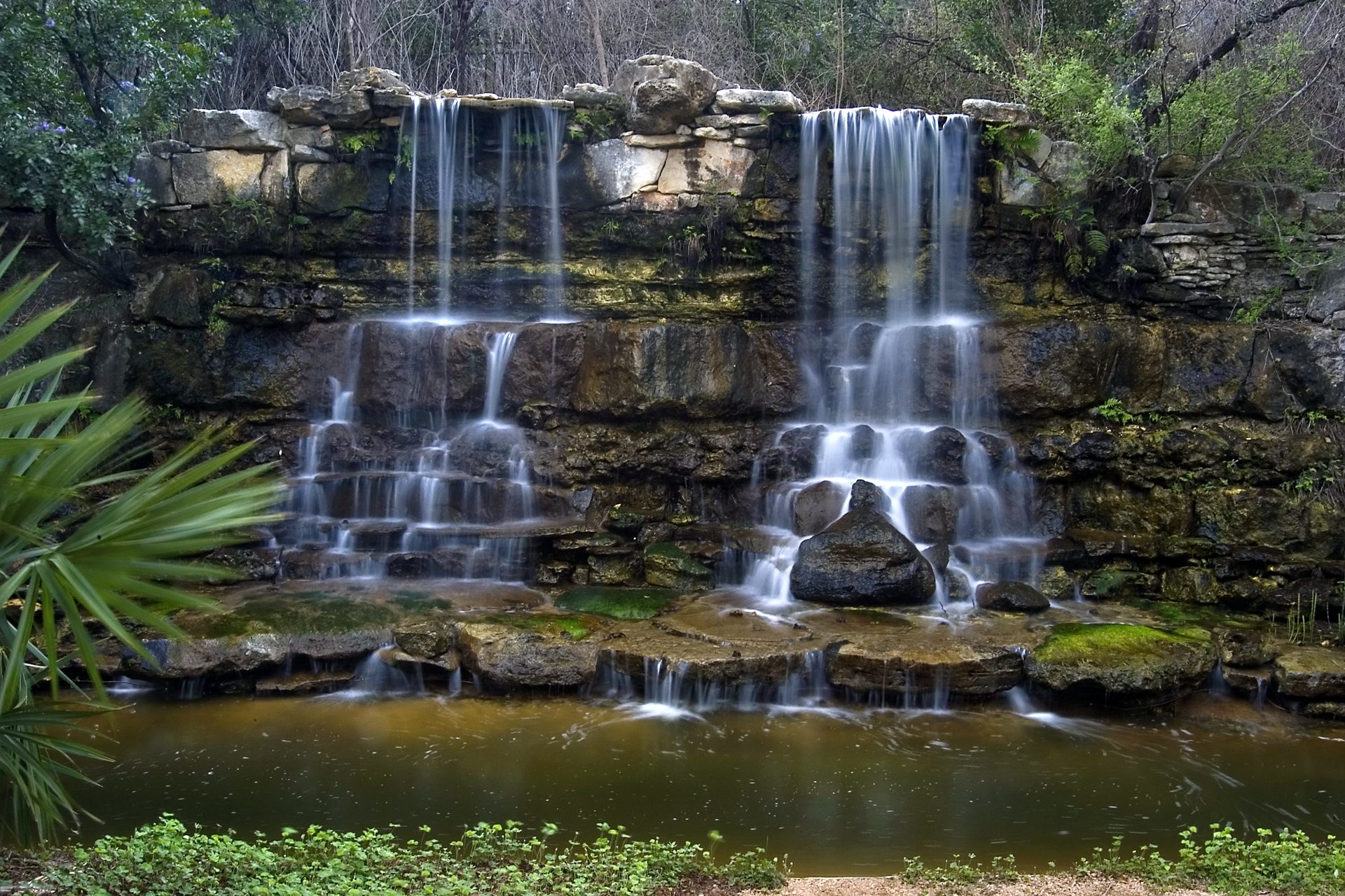 водопады в парках